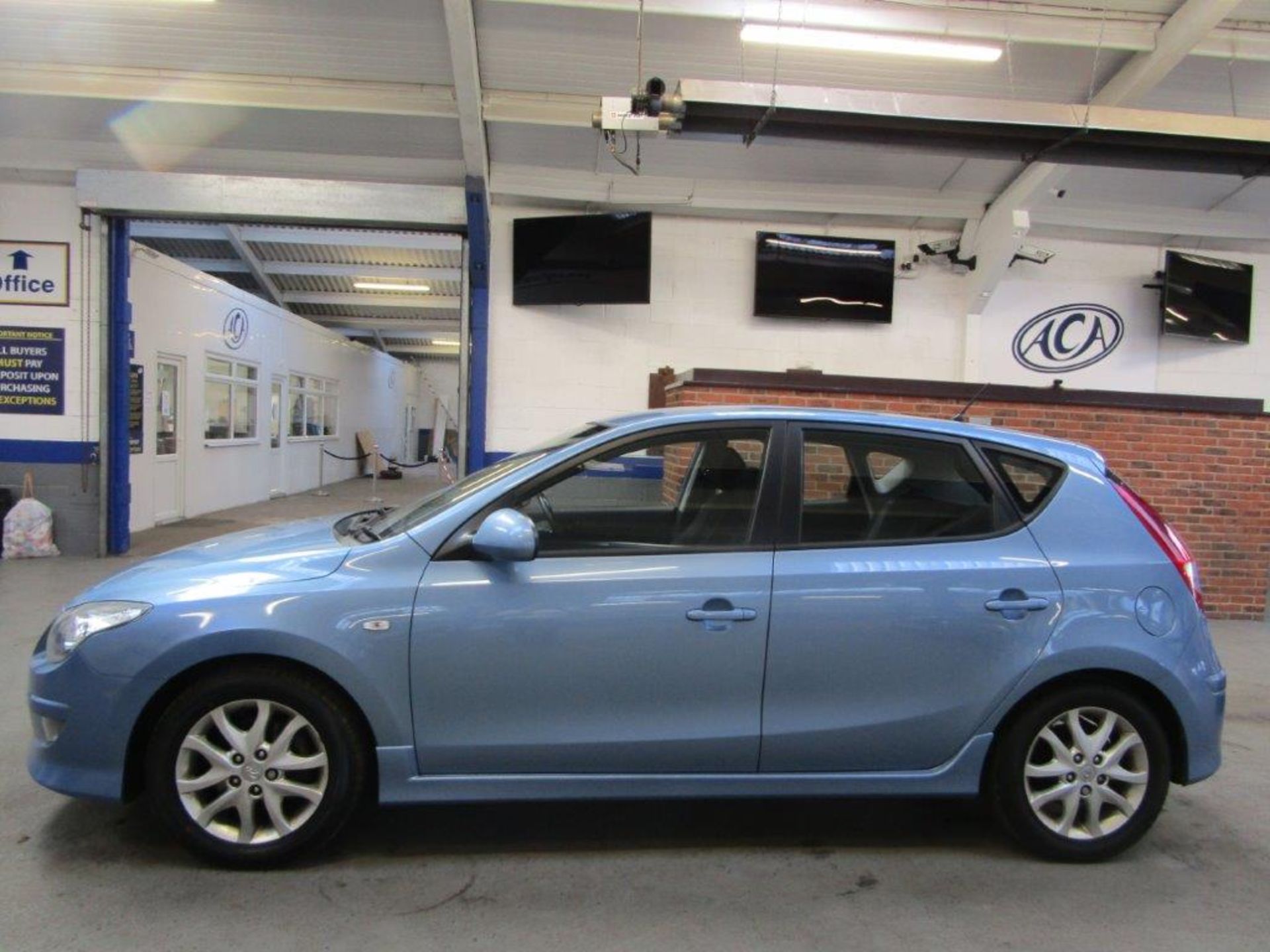 61 11 Hyundai I30 Comfort - Image 15 of 23