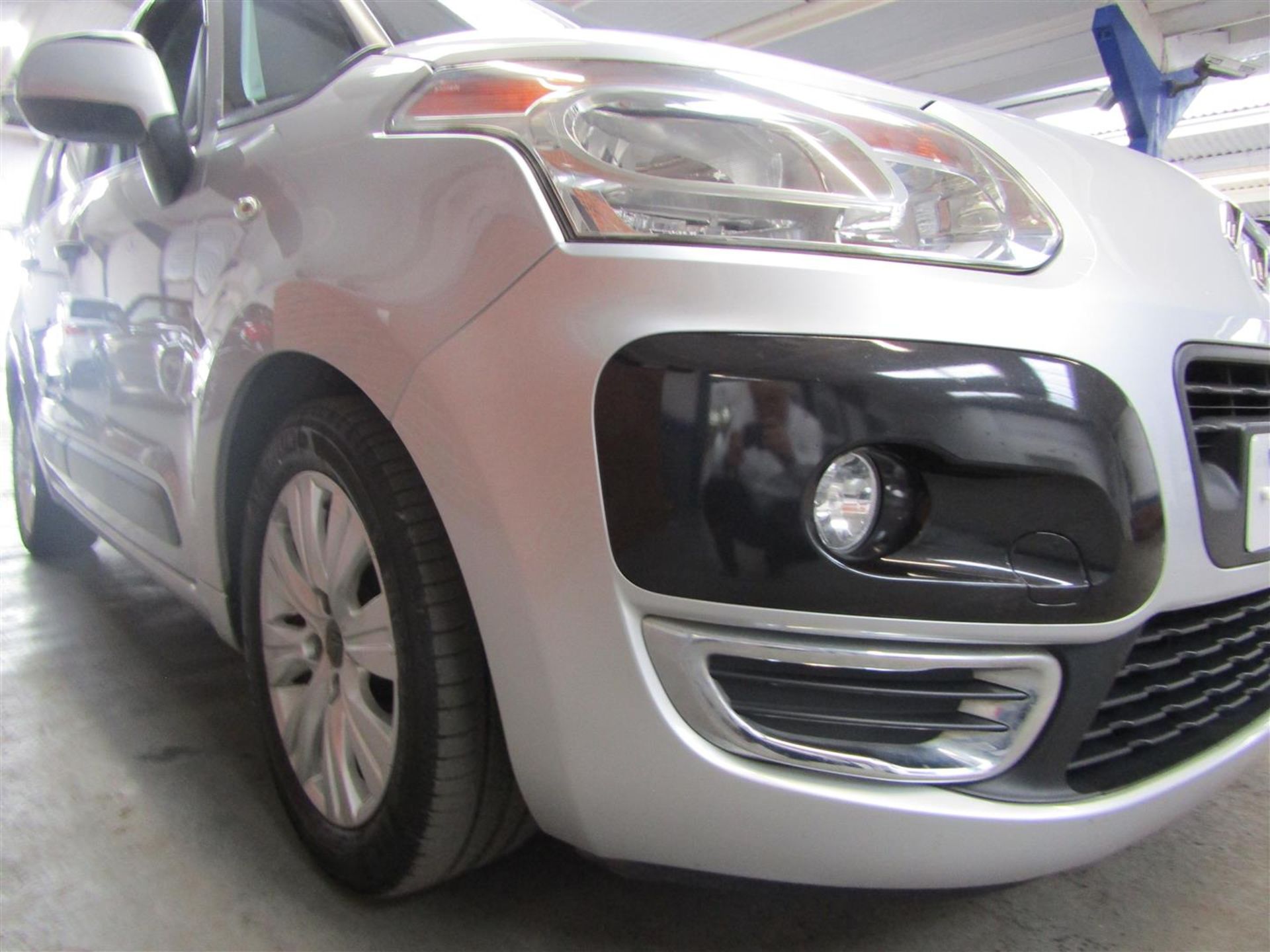 60 10 Citroen C3 Picasso VTR+ HDI - Image 7 of 25