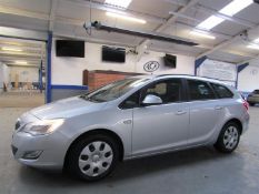 61 11 Vauxhall Astra Excl CDTI