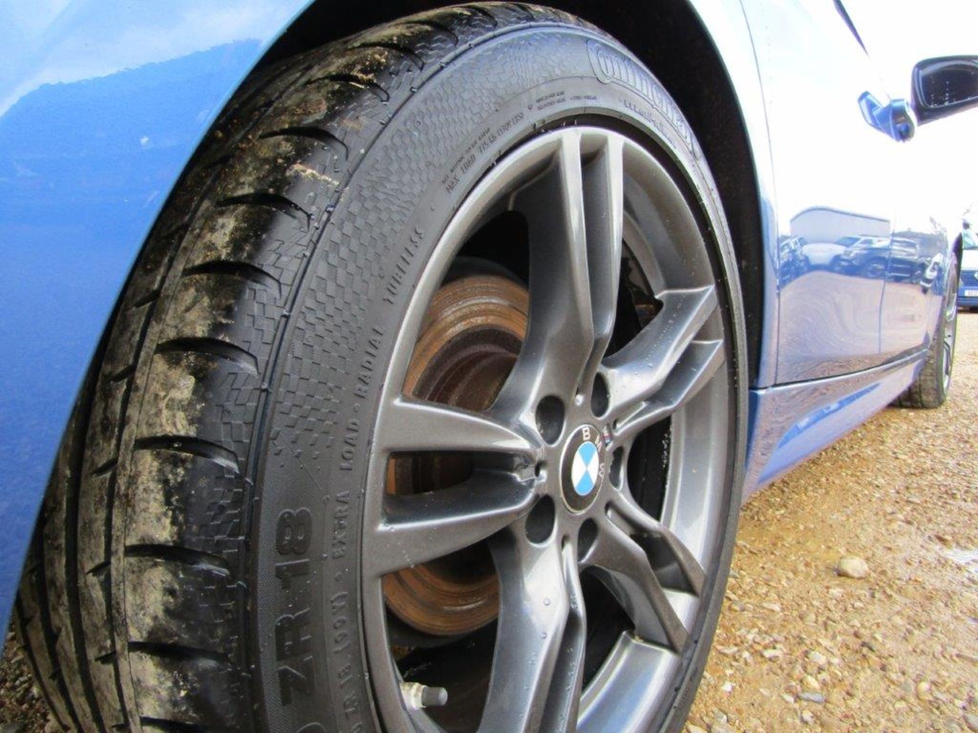 17 17 BMW 320D M Sport Auto - Image 10 of 28