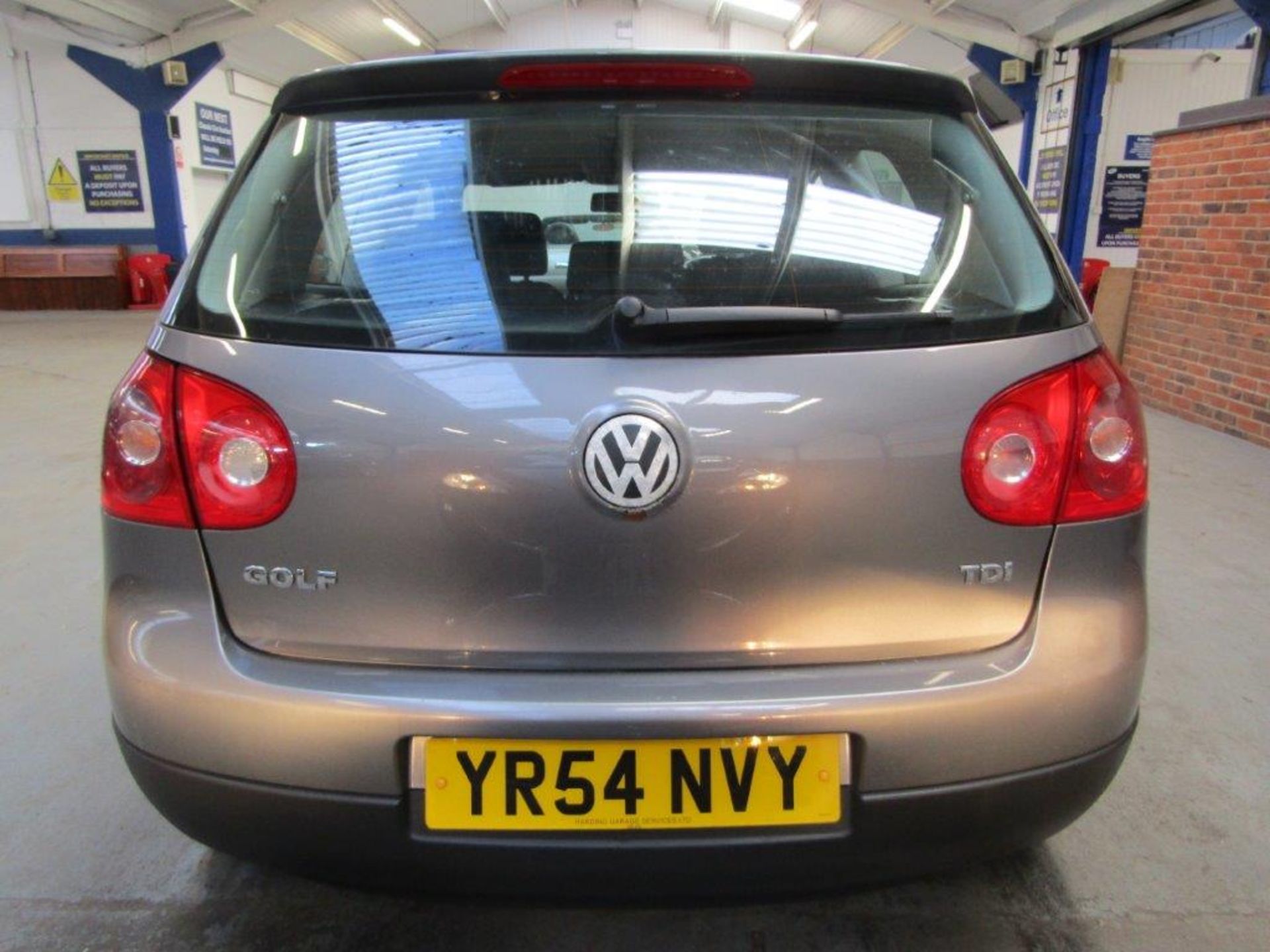 54 04 VW Golf TDI S - Image 19 of 22