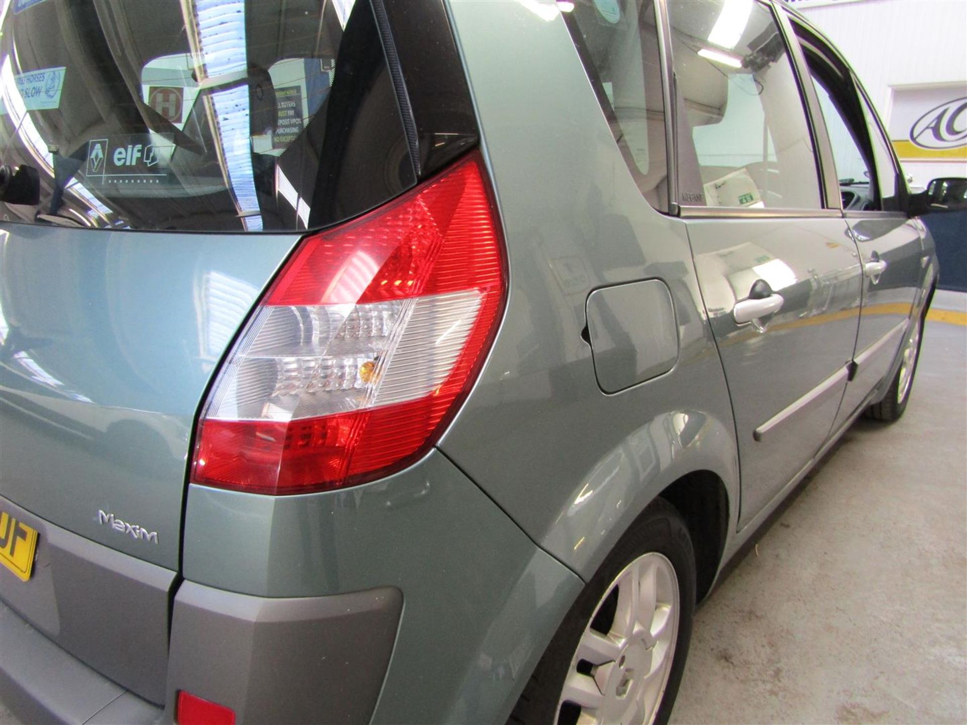 05 05 Renault Scenic Maxim VVT - Image 18 of 24