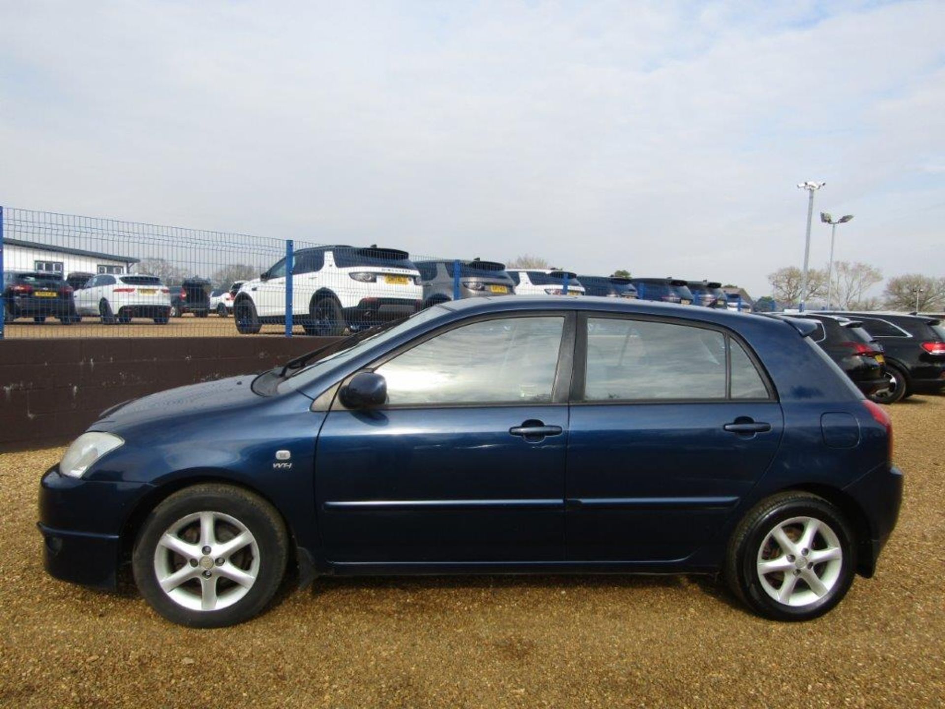 04 04 Toyota Corolla Tspirit VVTI - Image 23 of 24