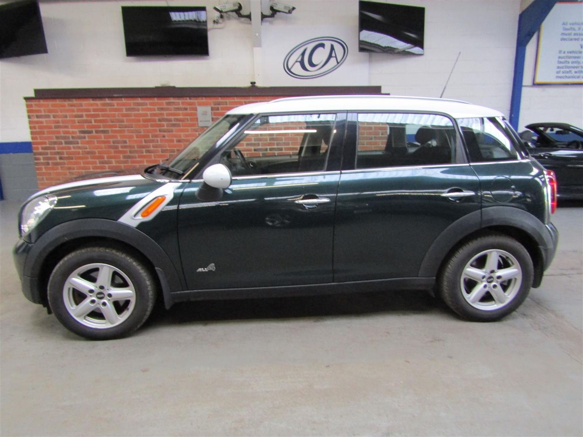 61 11 Mini Countryman Cooper D All4 - Image 16 of 17