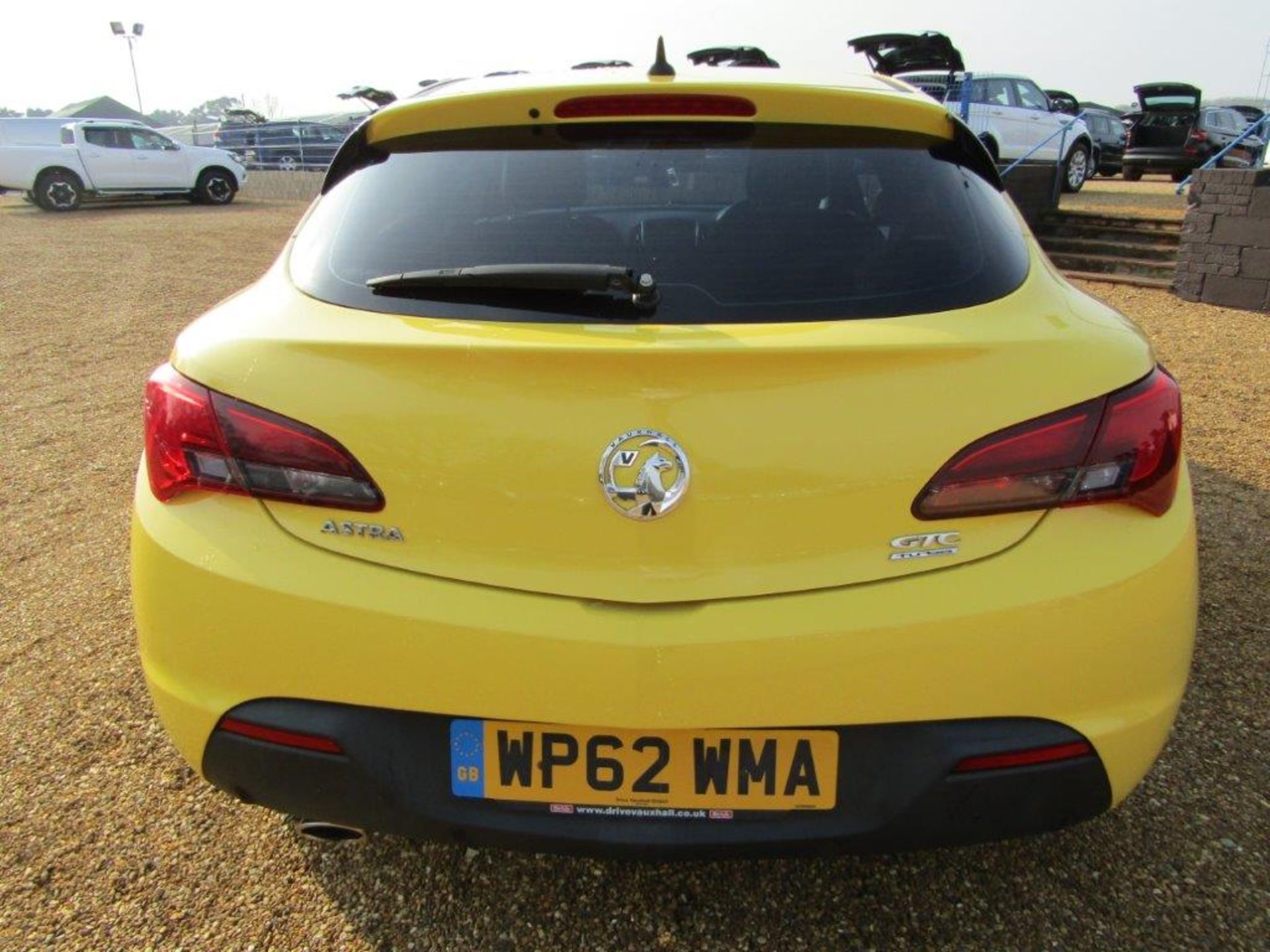 62 13 Vauxhall Astra GTC Sport Turbo - Image 19 of 21