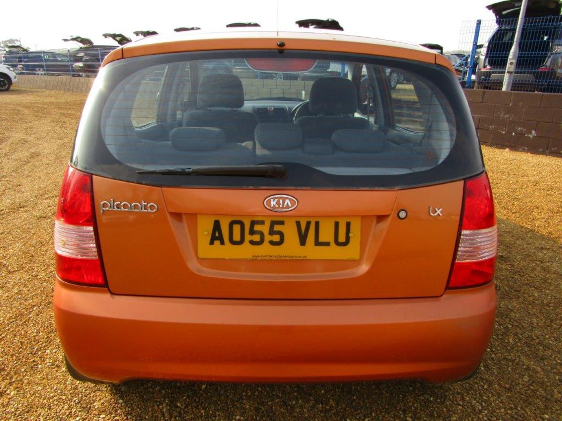 55 05 Kia Picanto LX - Image 21 of 23