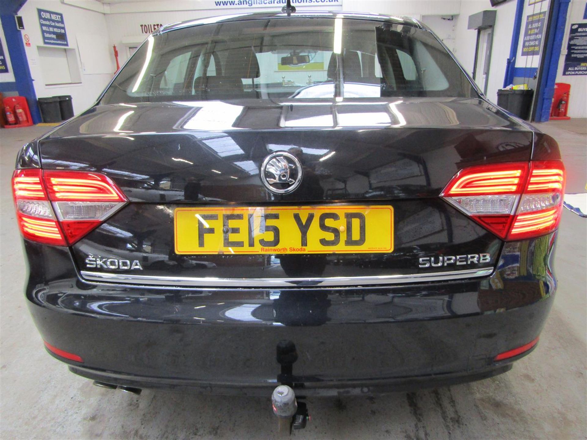 15 15 Skoda Superb SE TDI CR - Image 25 of 27