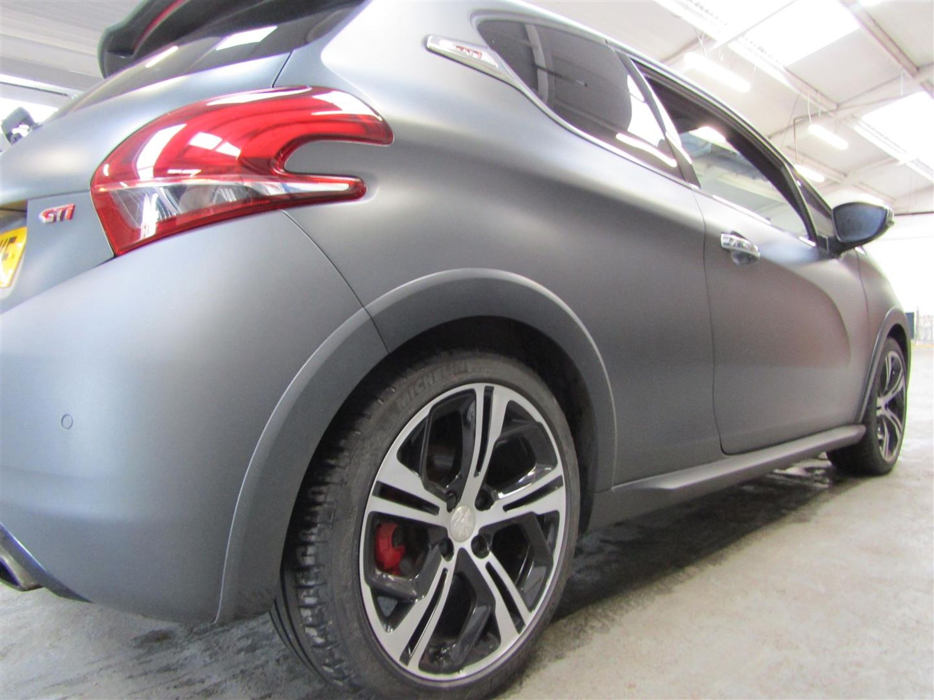 17 17 Peugeot 208 GTI Prestige THP - Image 10 of 36