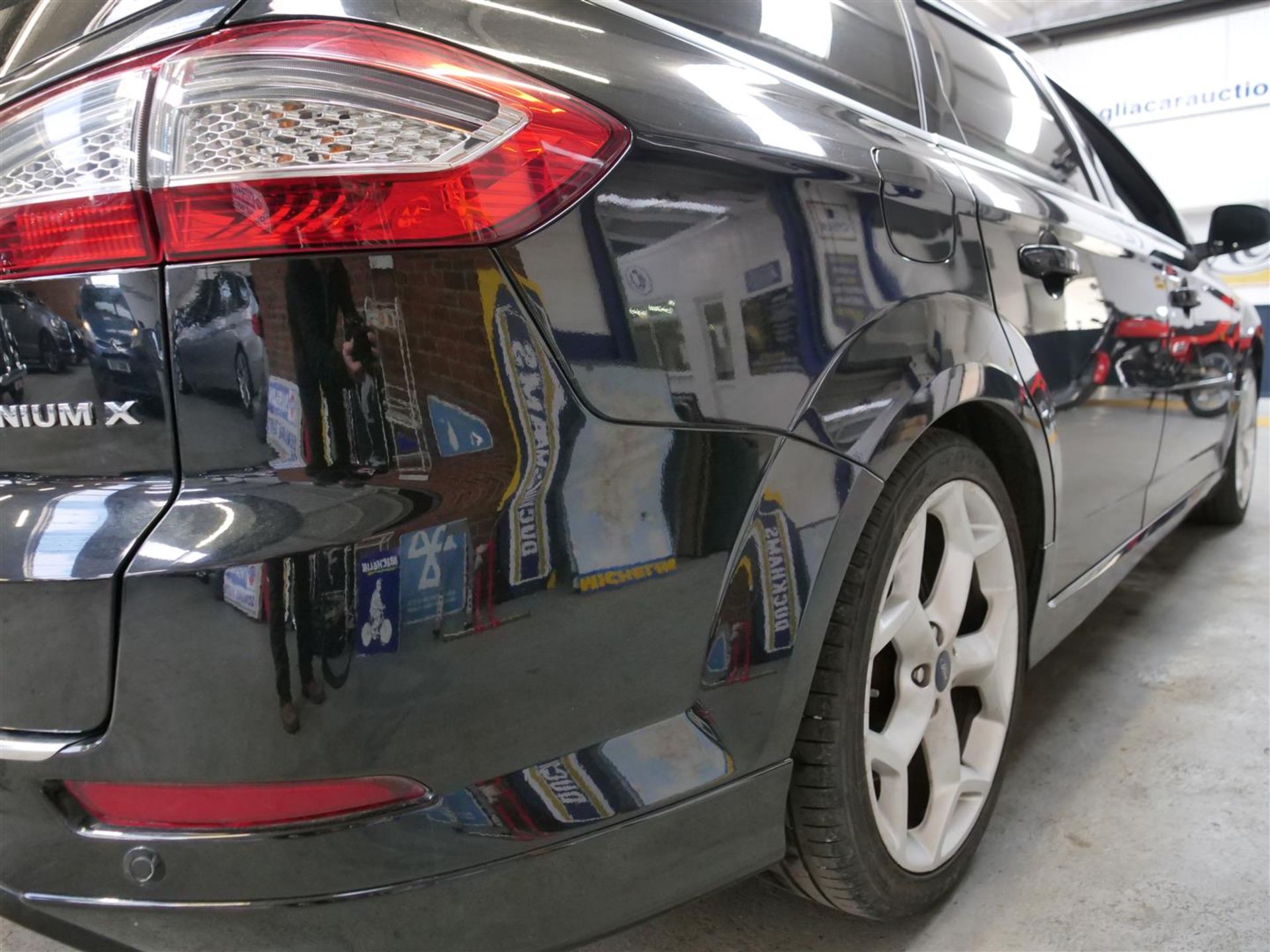 14 14 Ford Mondeo Titanium X SPT TDC - Image 28 of 33