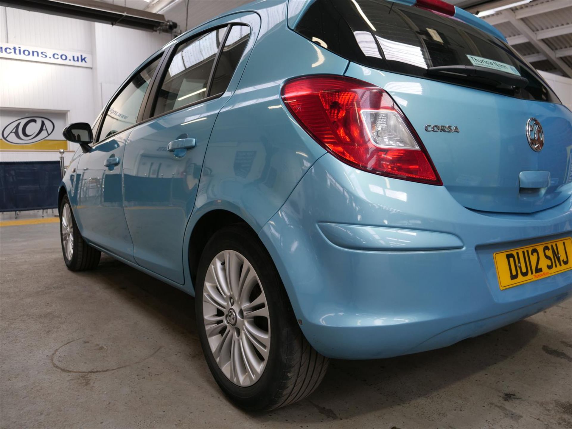 12 12 Vauxhall Corsa SE - Image 21 of 27