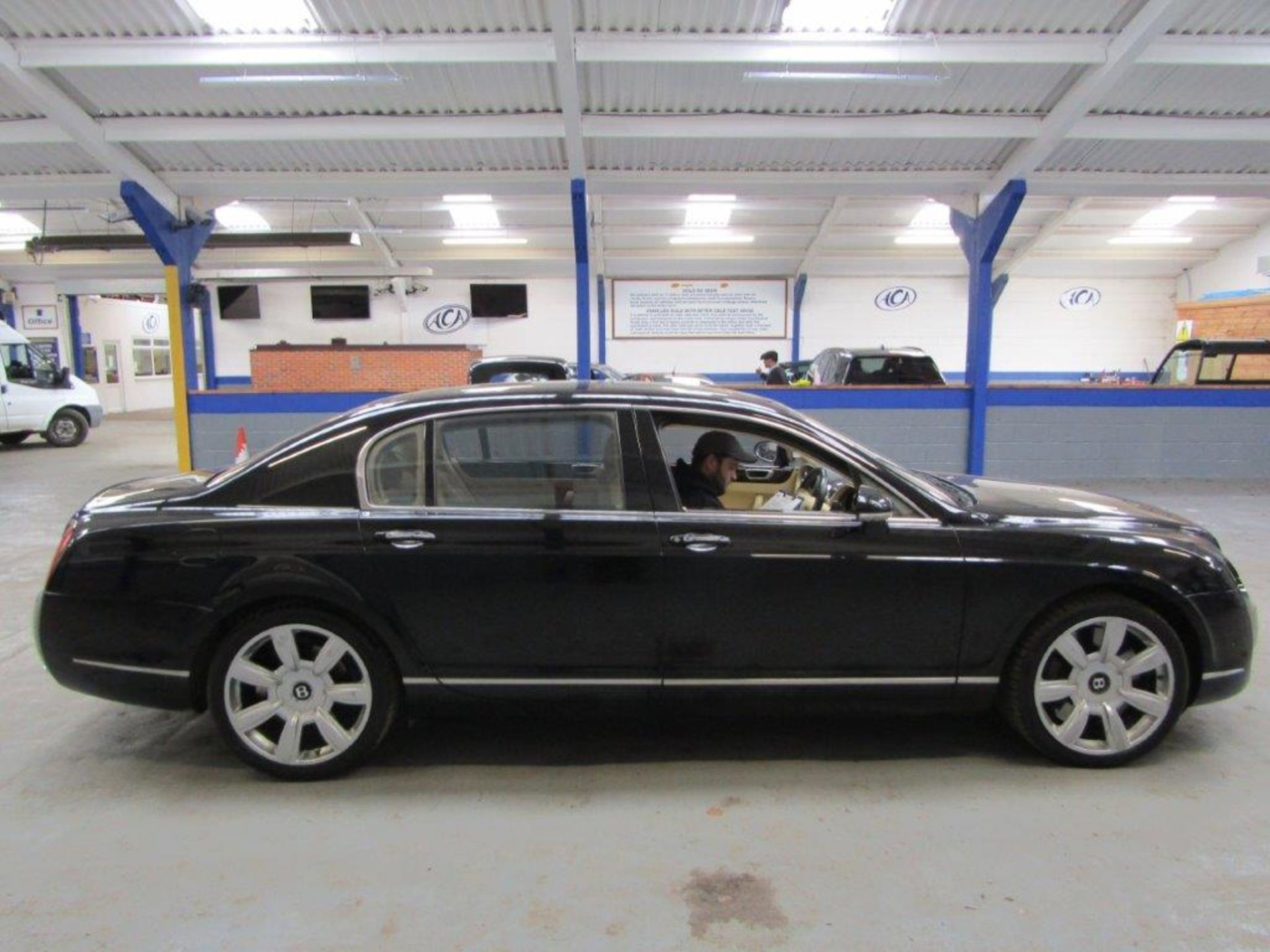 55 06 Bentley Continental Flying Spu - Image 27 of 41