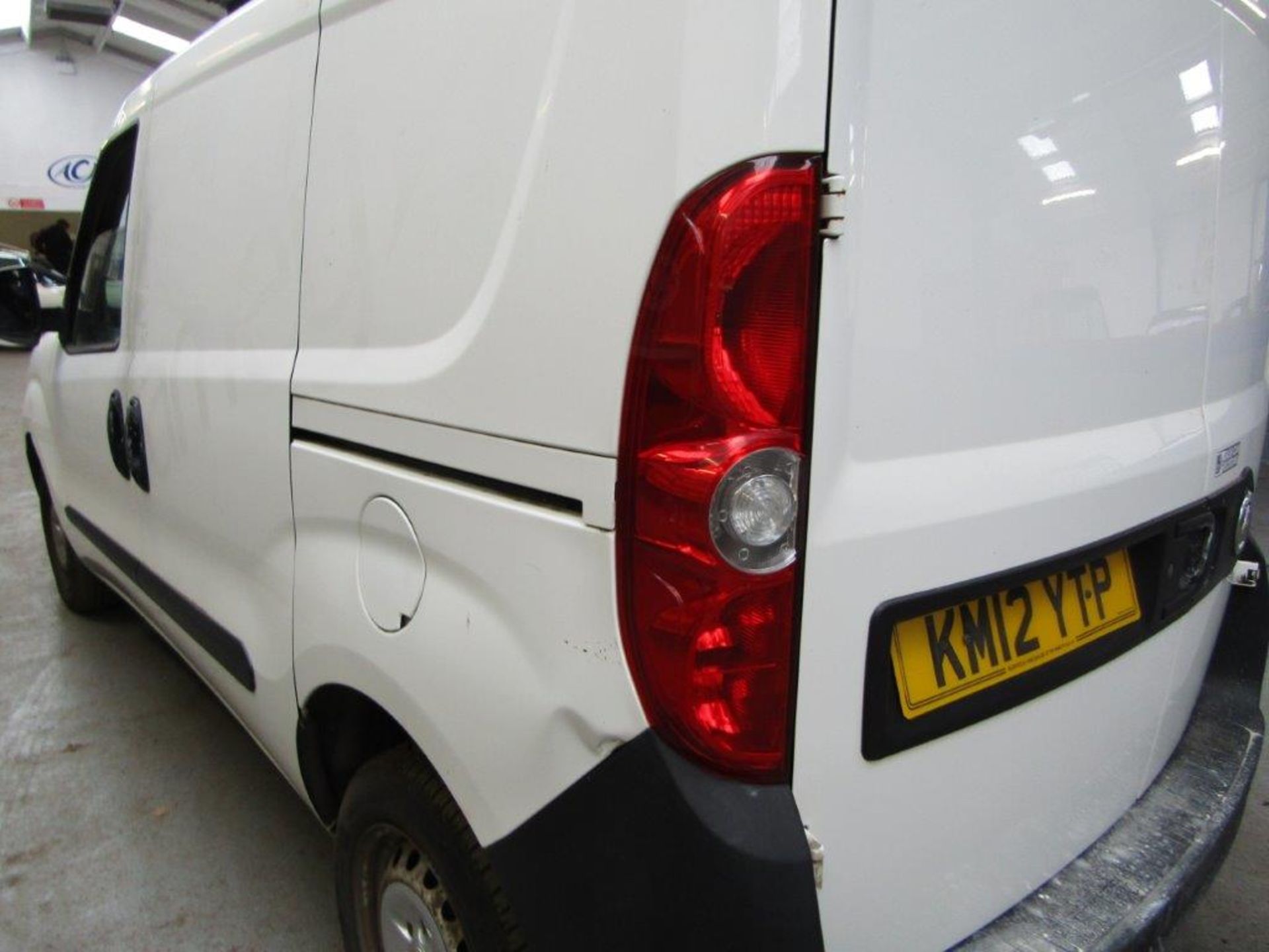 12 12 Vauxhall Combo 2000 L1H1 - Image 8 of 26