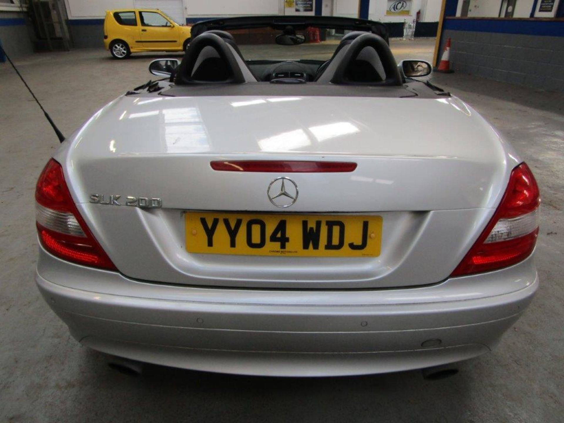 04 04 Merc SLK 200 Komp Auto - Image 19 of 21