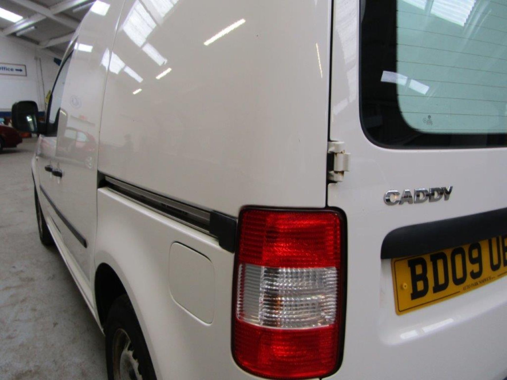 09 09 VW Caddy 69PS SDI - Image 8 of 20