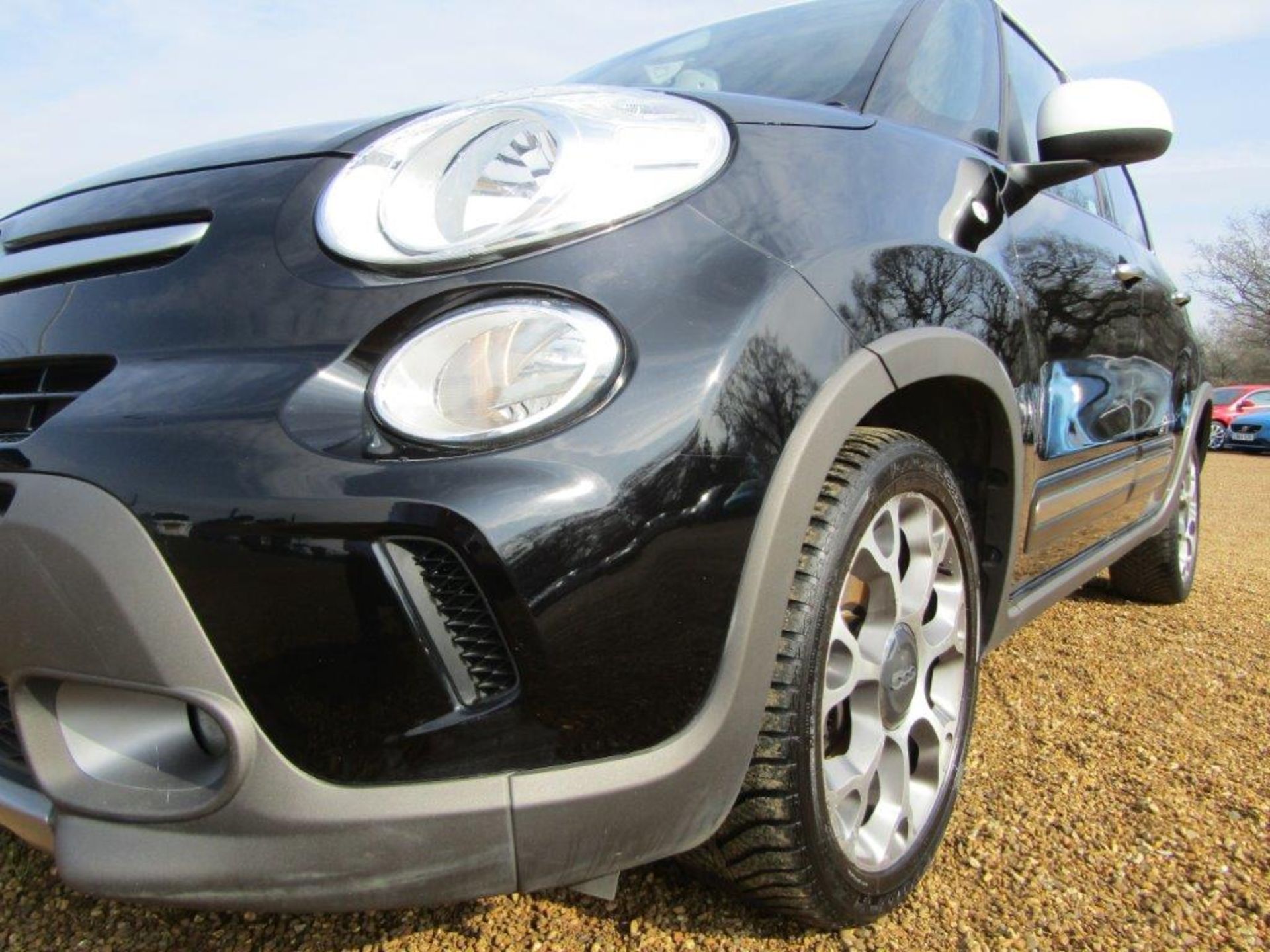 63 13 Fiat 500L Trekking Twinair - Image 17 of 26