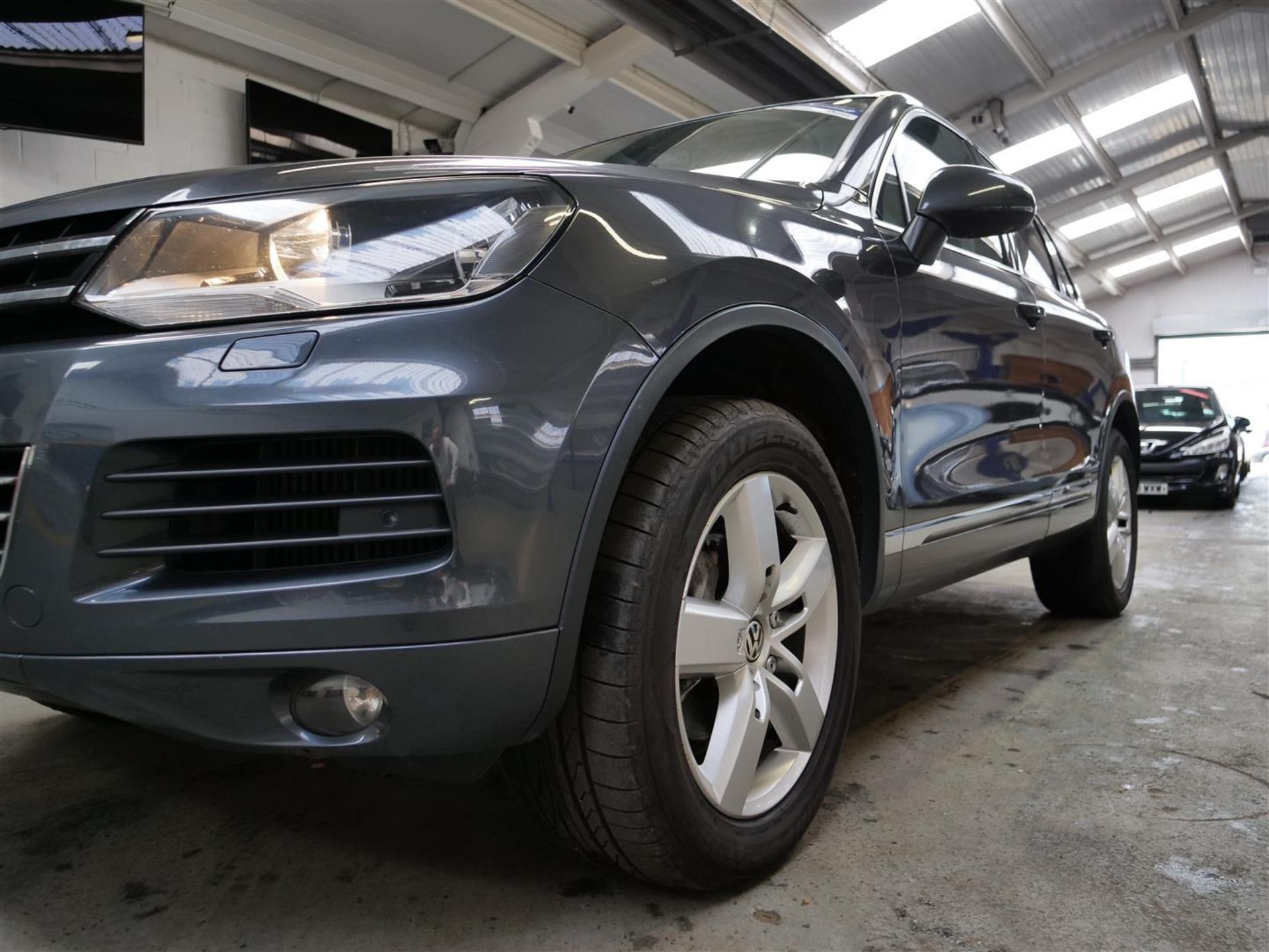 11 11 VW Touareg SE V6TDI - Image 21 of 31