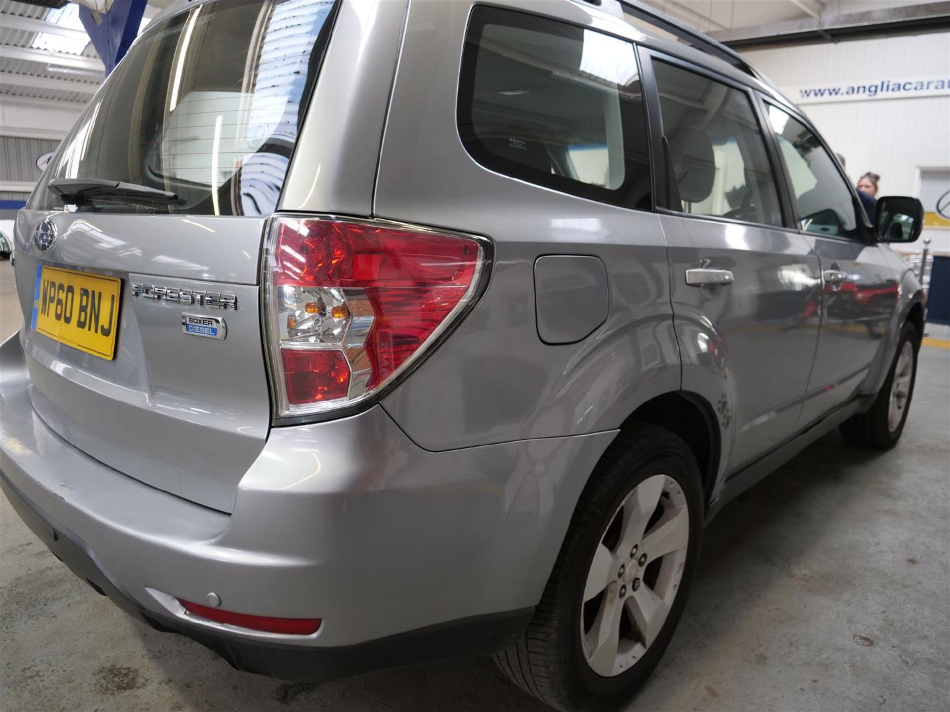 60 11 Subaru Forester XC Boxer - Image 47 of 48