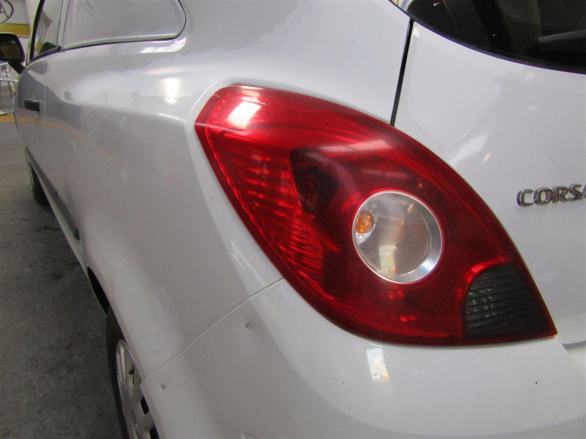 57 07 Vauxhall Corsa - Image 18 of 23