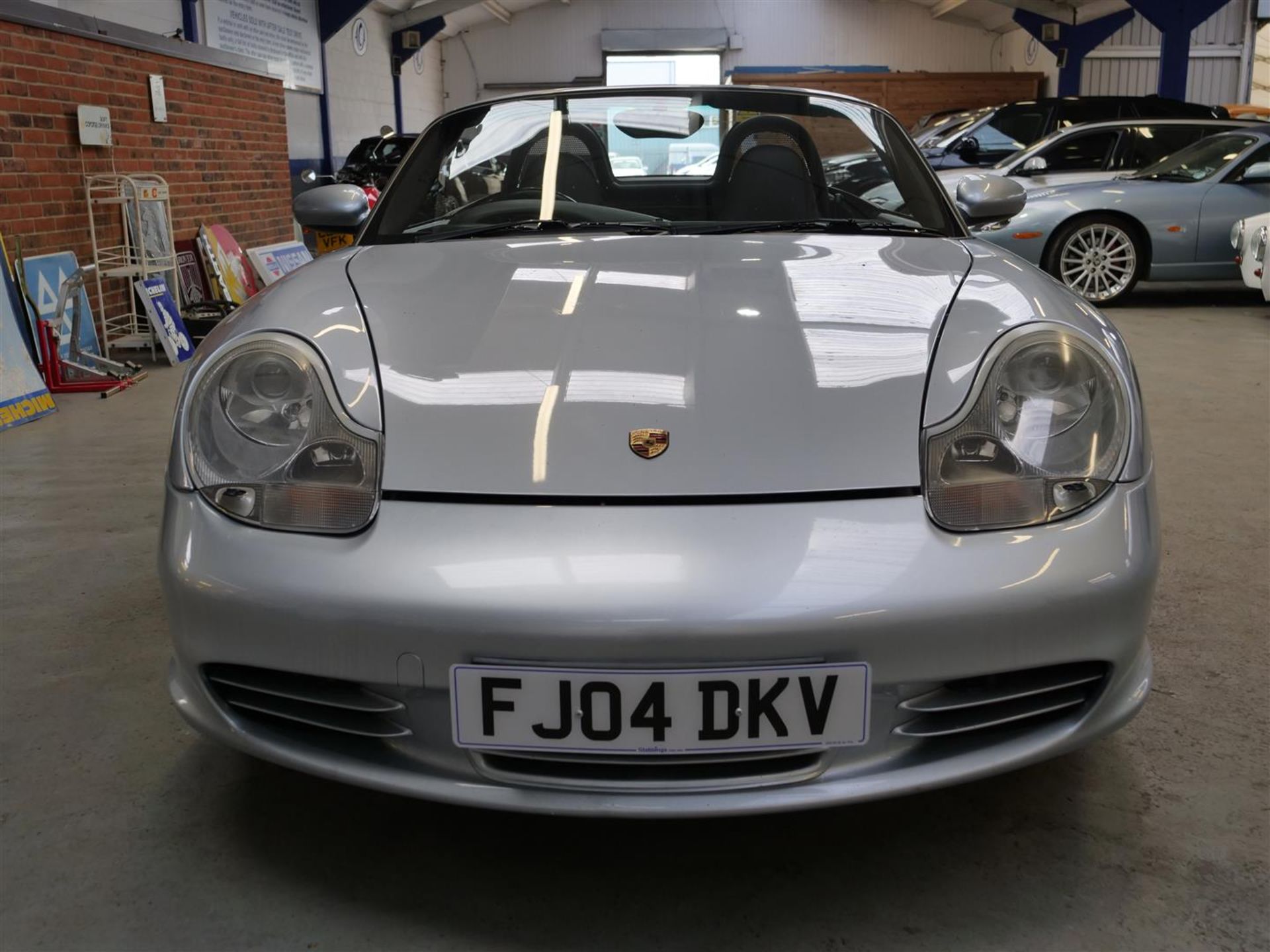 04 04 Porsche Boxster S Tiptronic S - Image 2 of 32