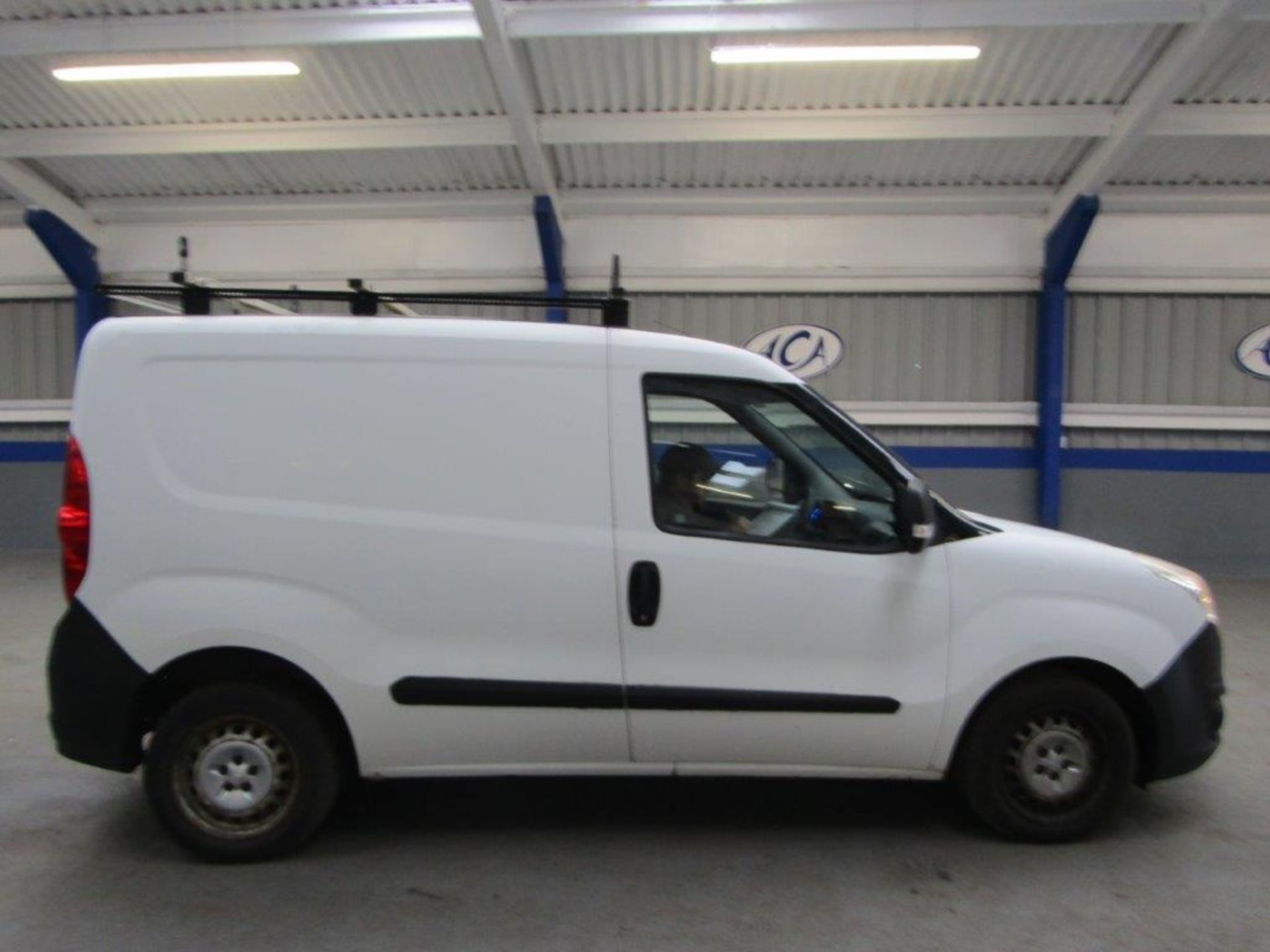 12 12 Vauxhall Combo 2000 L1H1 - Image 23 of 26