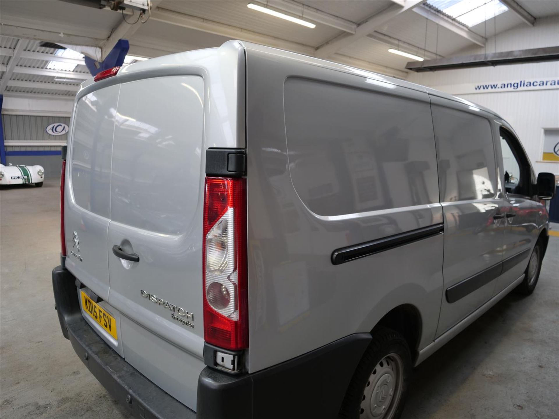 15 15 Citroen Dispatch 1200 L2H1 - Image 19 of 31