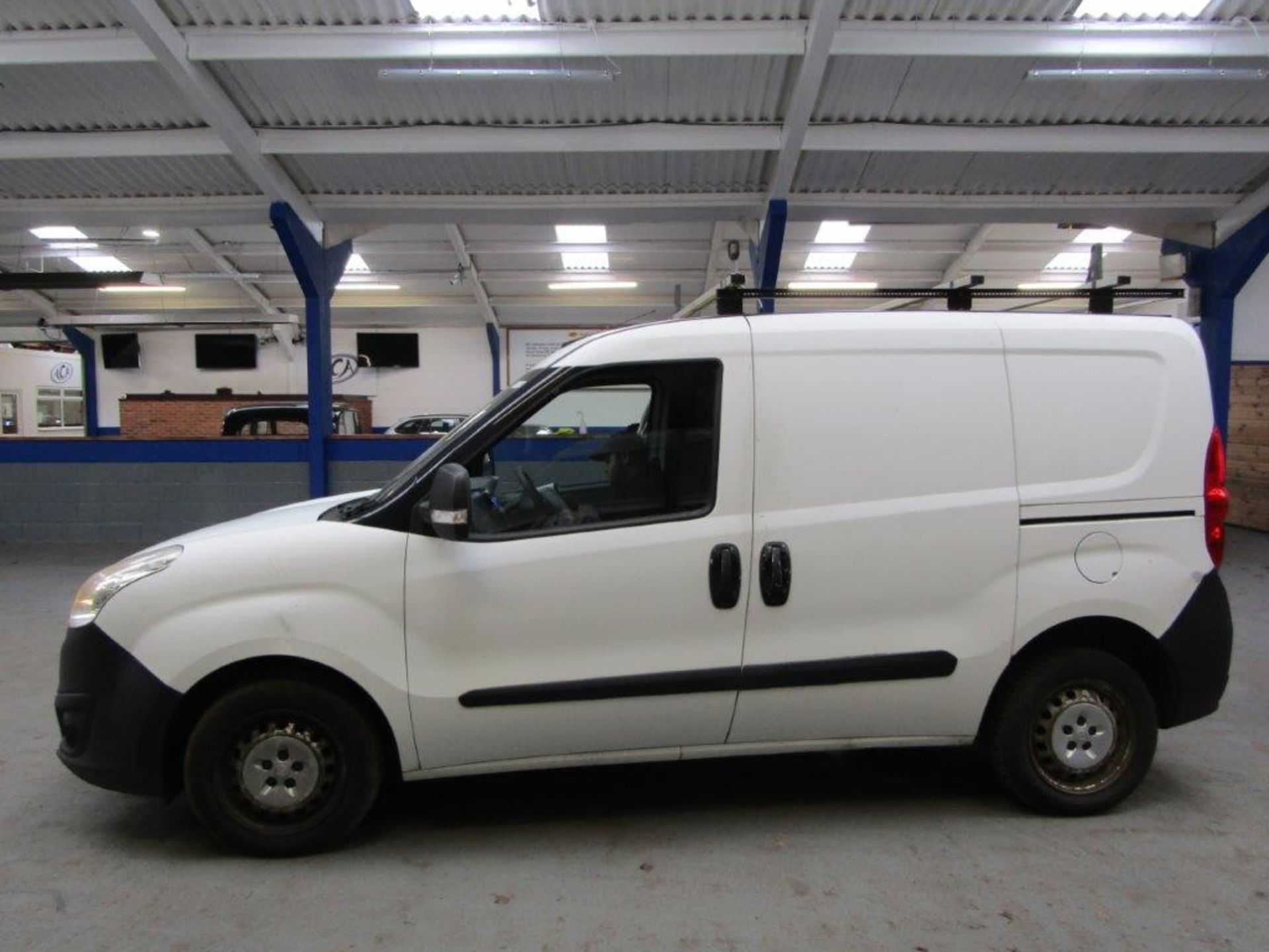 12 12 Vauxhall Combo 2000 L1H1 - Image 9 of 26