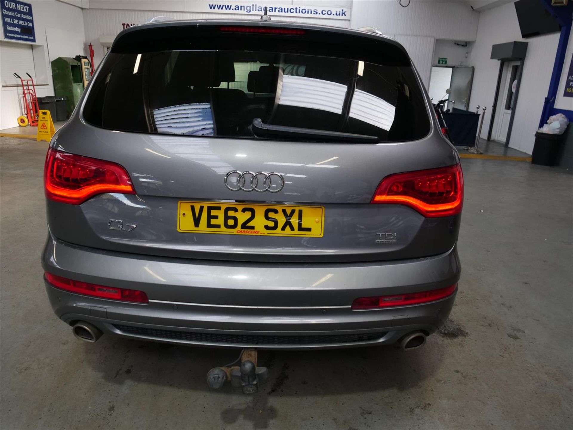 62 12 Audi Q7 S Line + TDI Quattro - Image 42 of 43