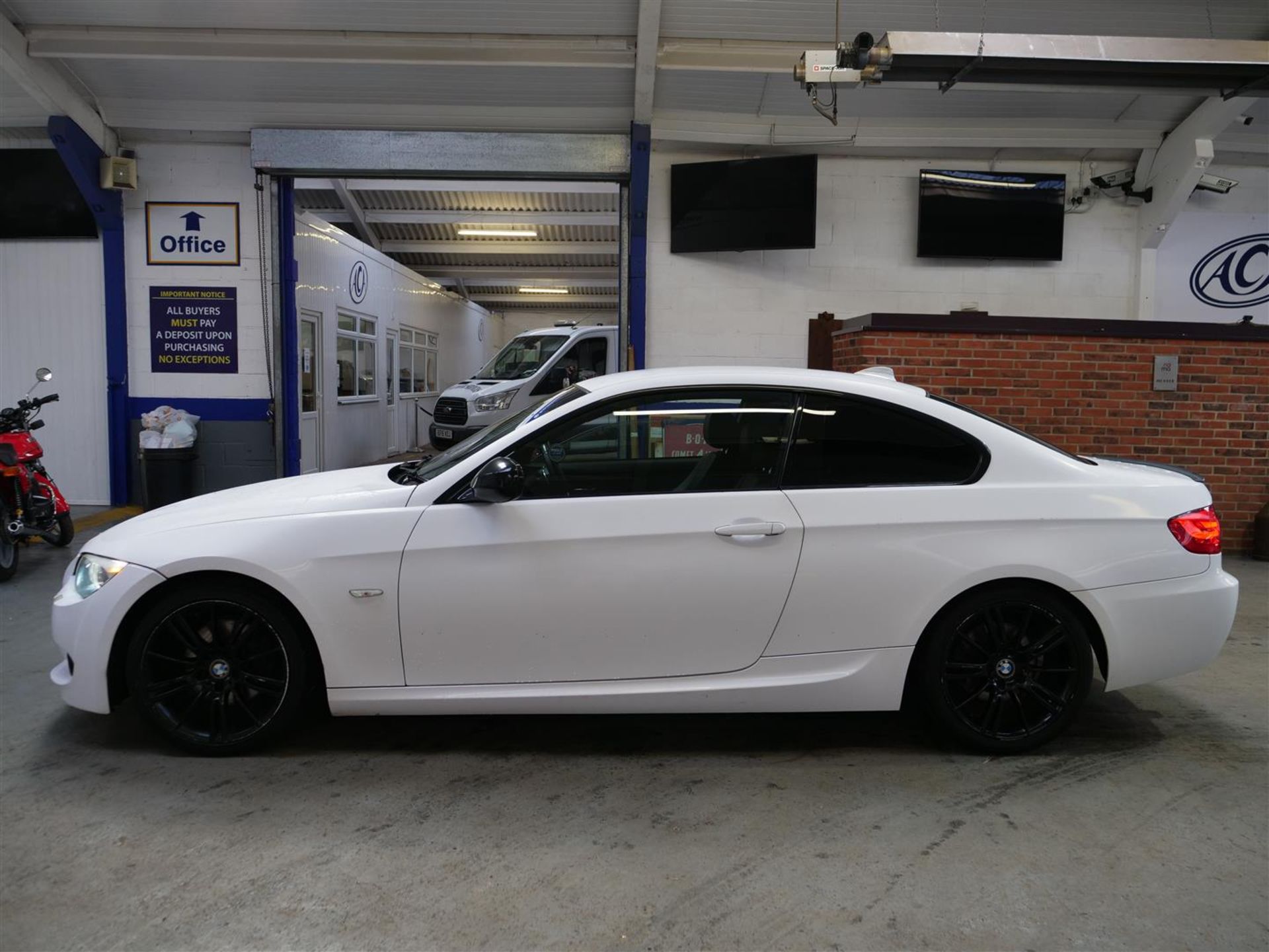 11 11 BMW 320D M Sport Auto 181 - Image 28 of 28