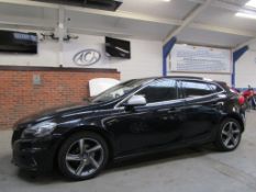 63 13 Volvo V40 R-Design Lux Nav D2