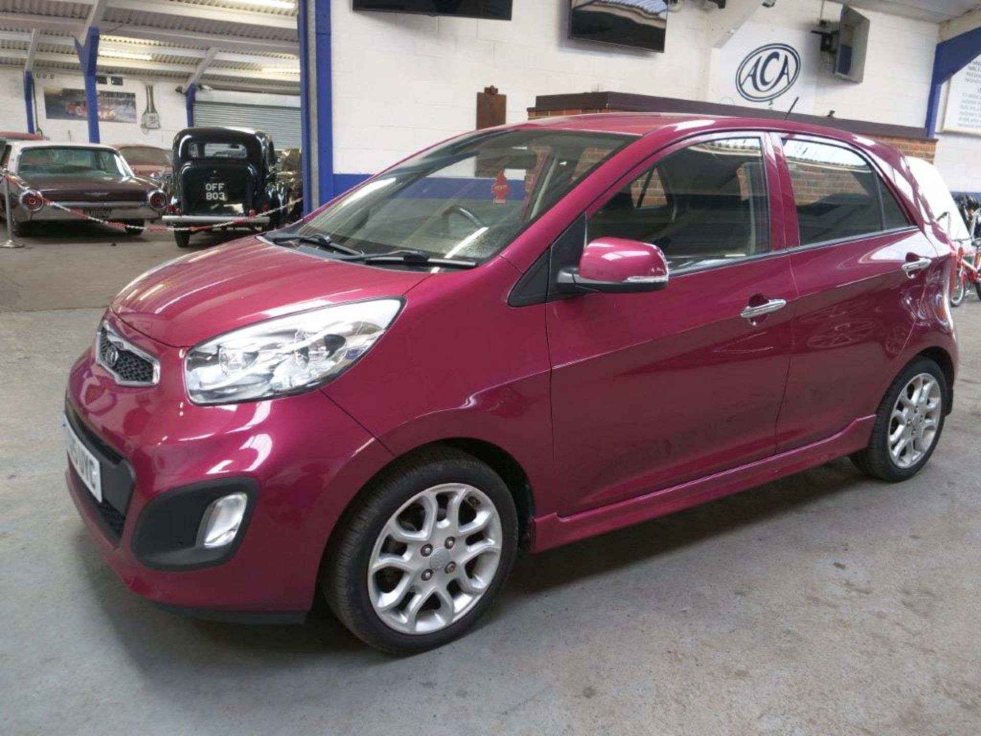 15 15 Kia Picanto 3 Auto