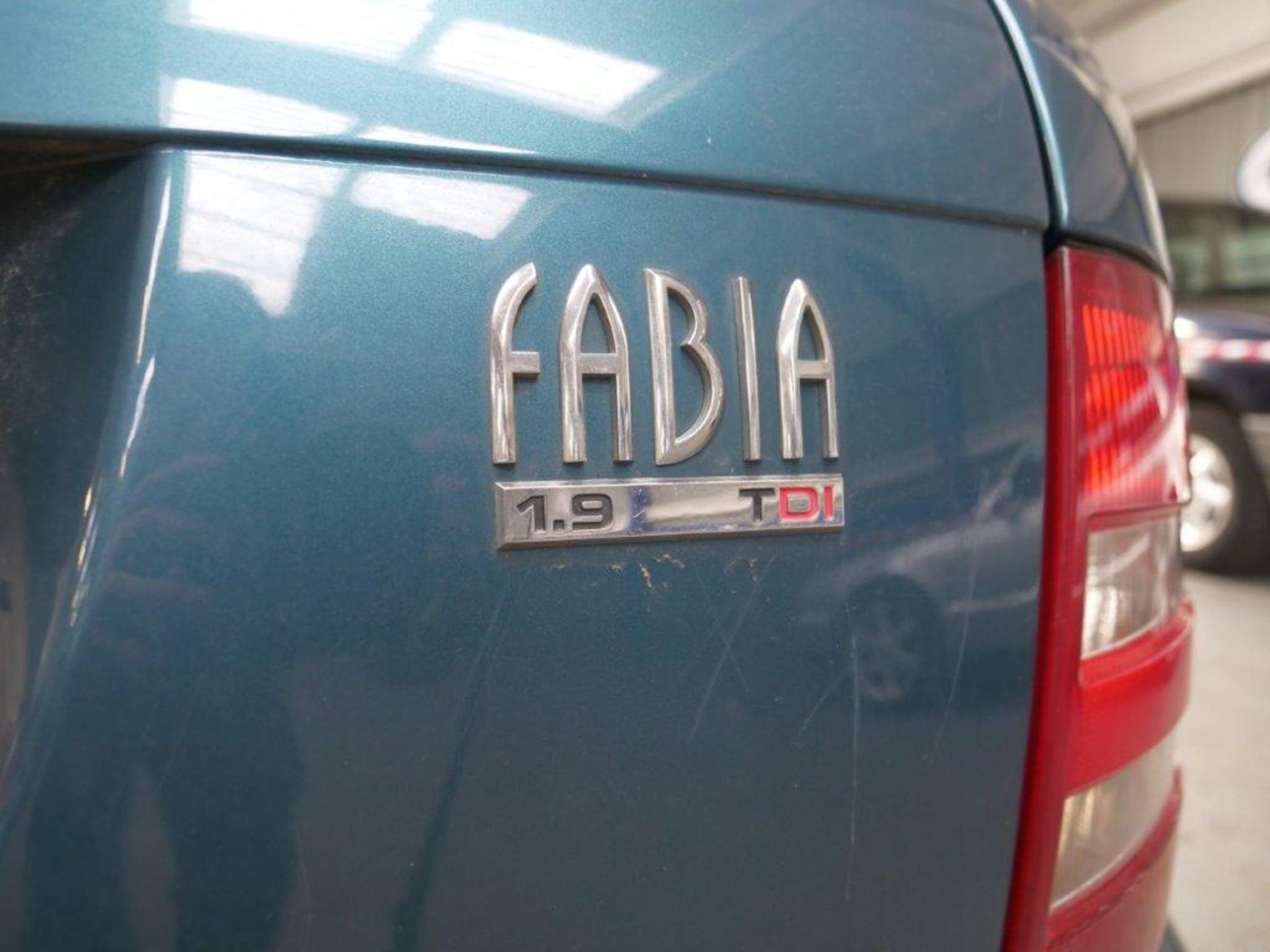 52 02 Skoda Fabia Comfort TDI - Image 6 of 31