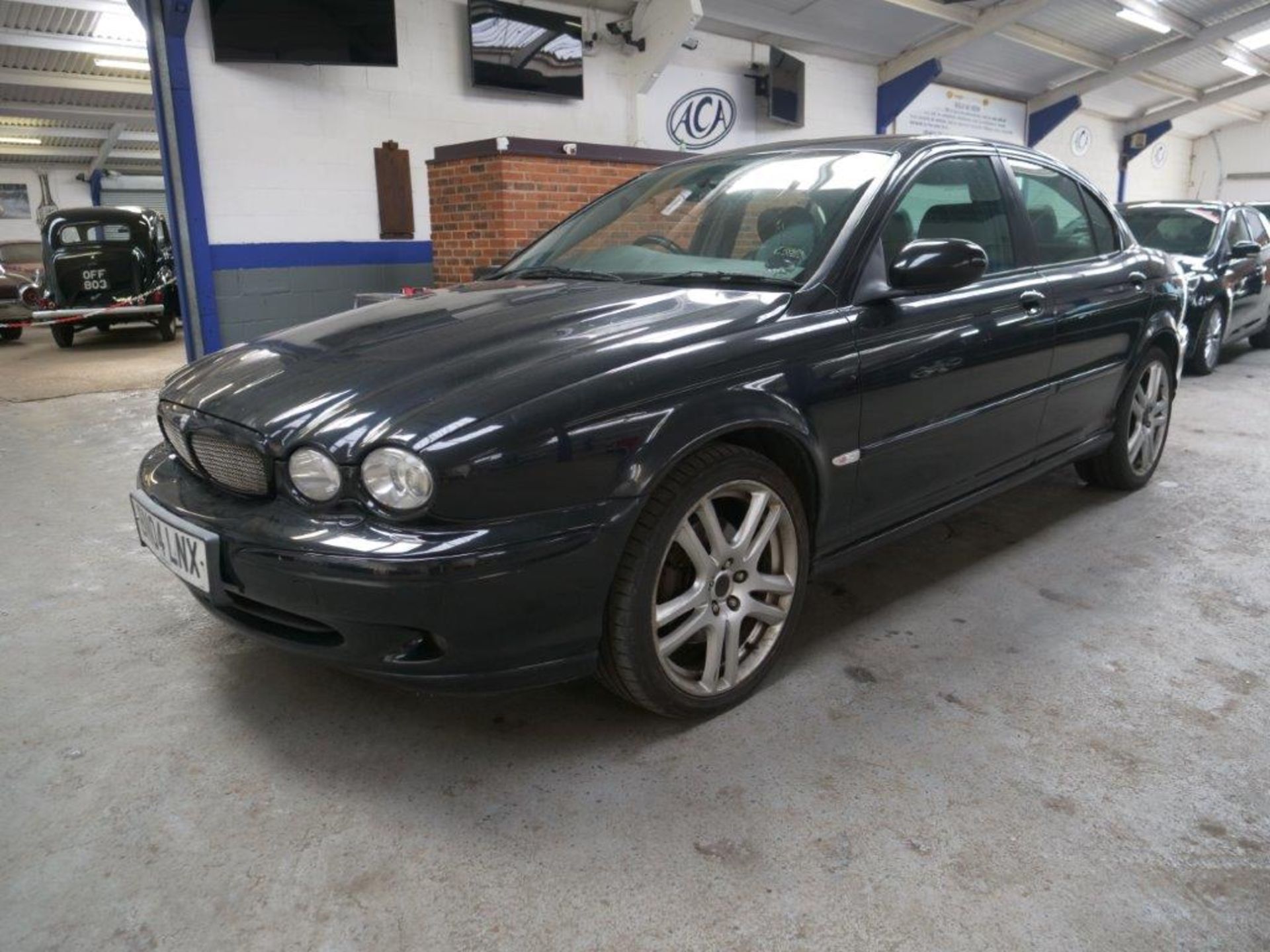 04 04 Jaguar X-Type Sport D - Image 32 of 33