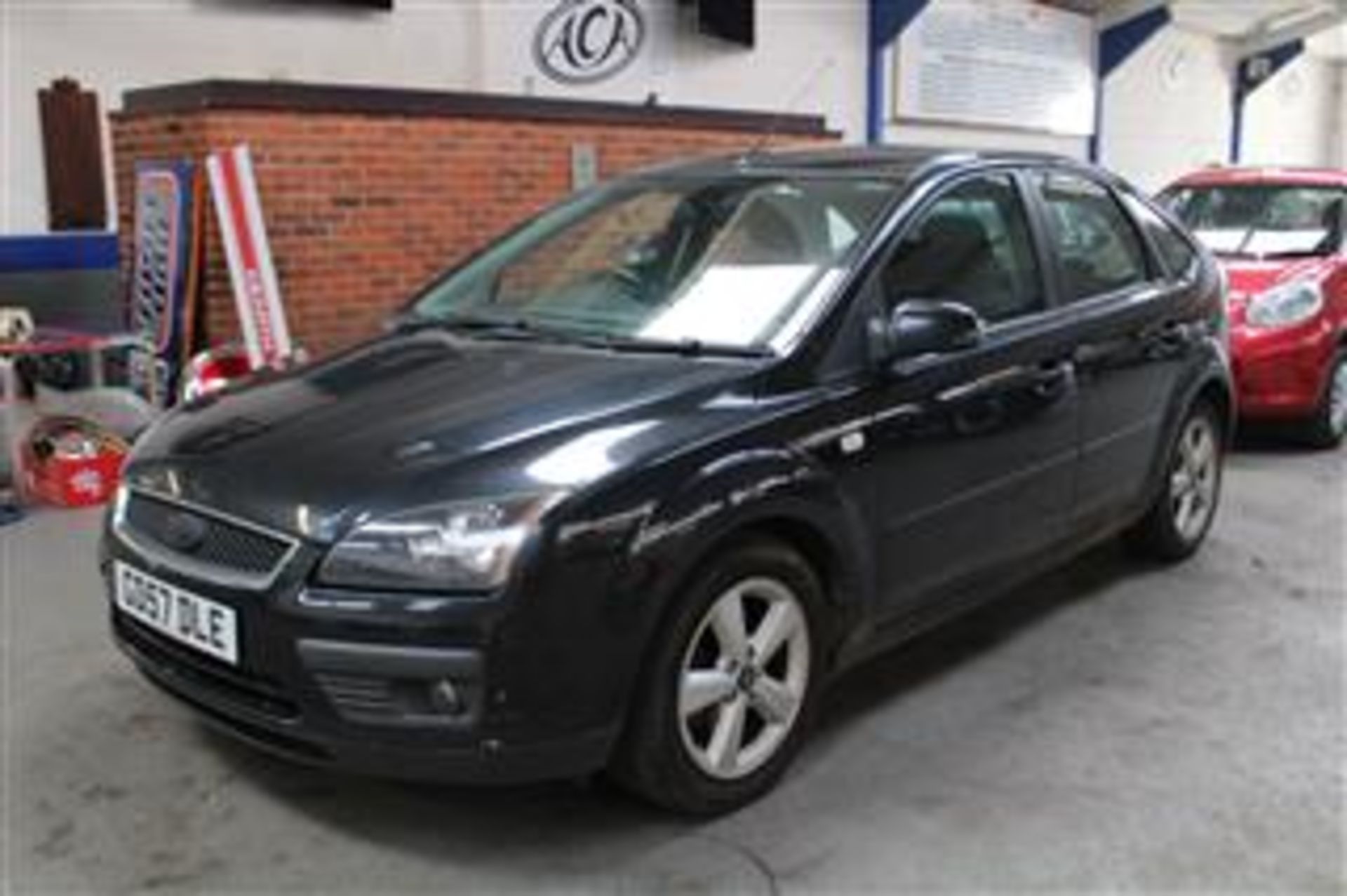 57 08 Ford Focus Zetec Climate 116