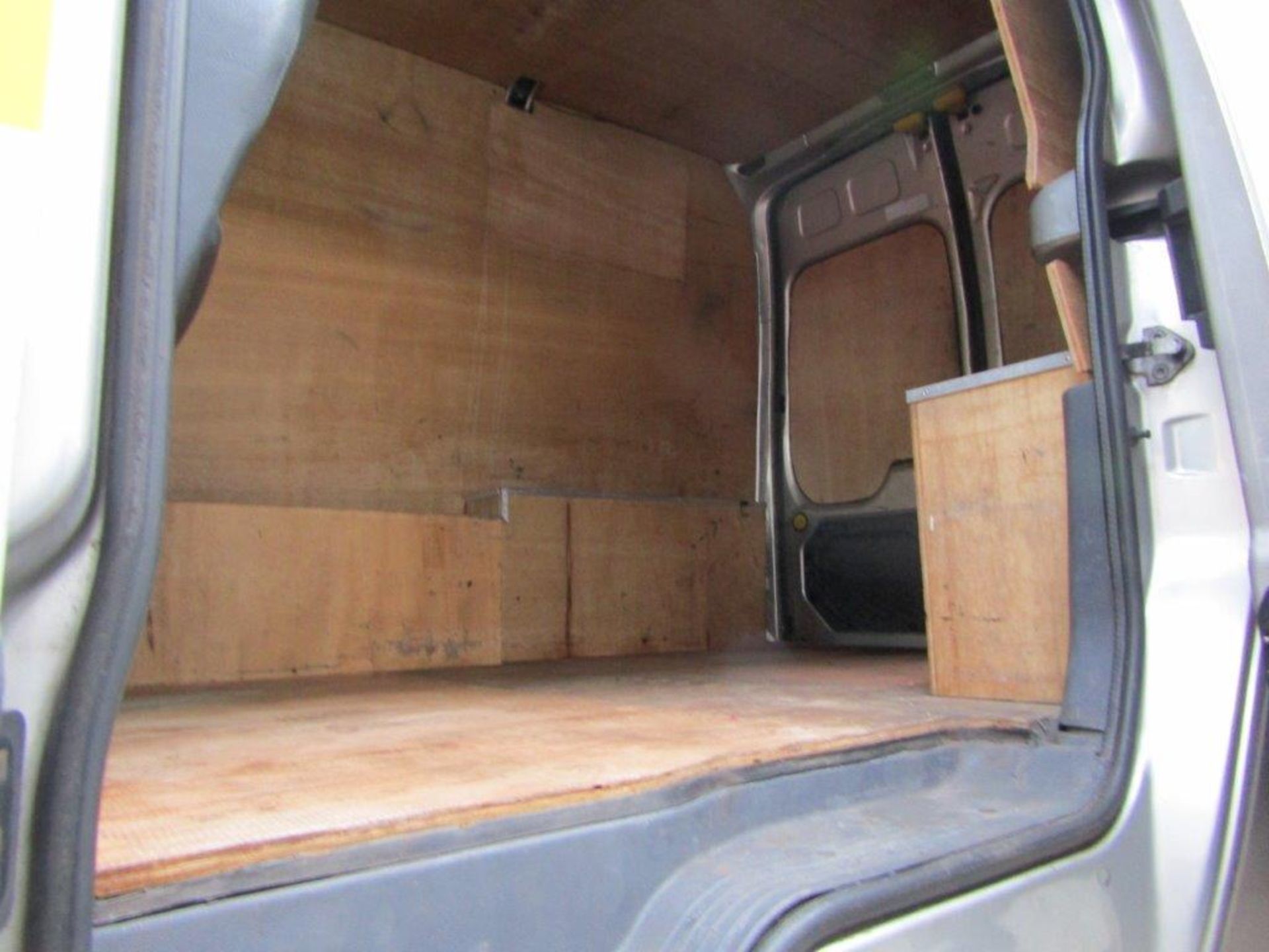 56 06 Ford Transit Conn T230 L110 - Image 6 of 19
