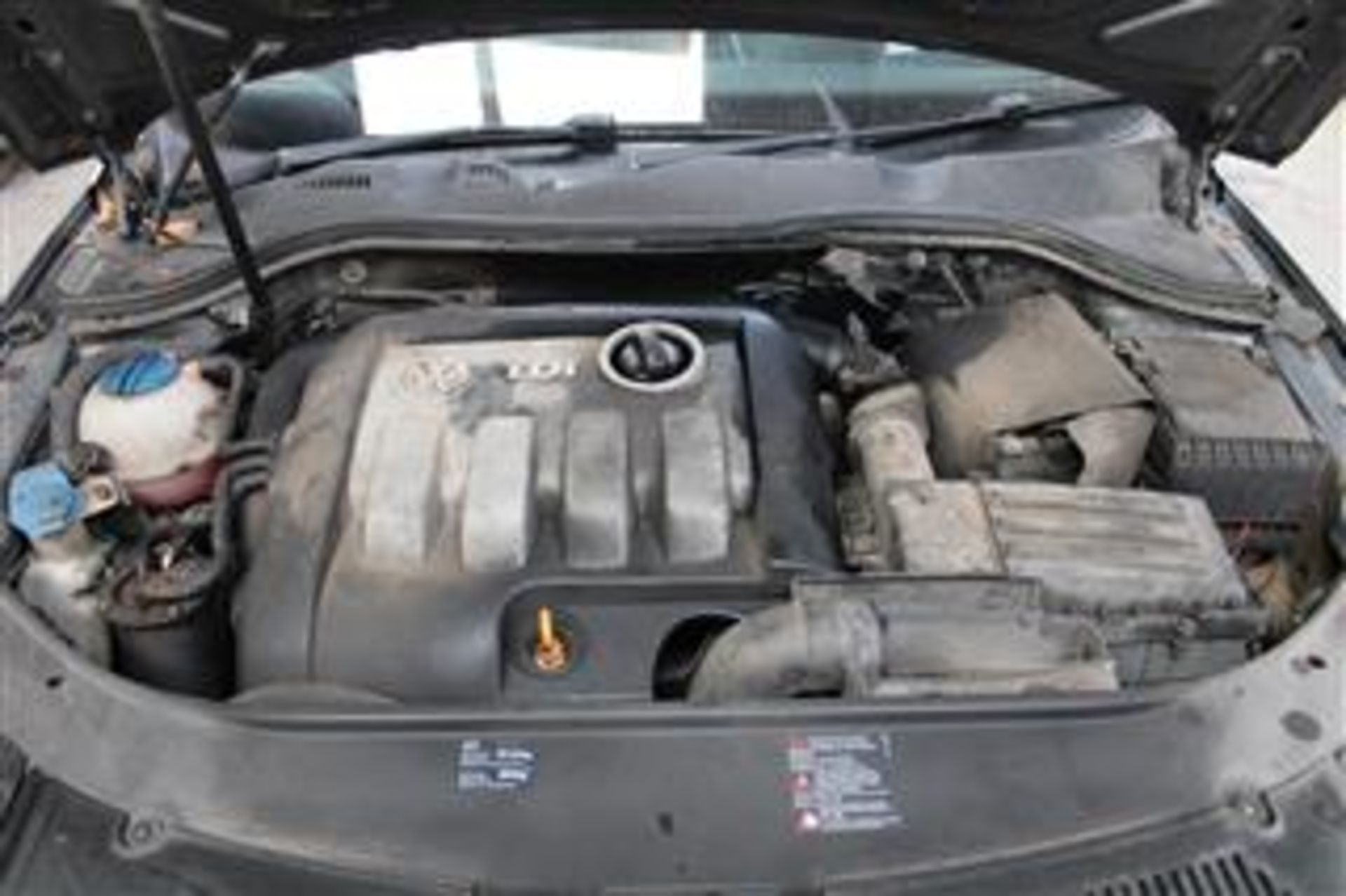 57 07 VW Passat S TDI - Image 3 of 23