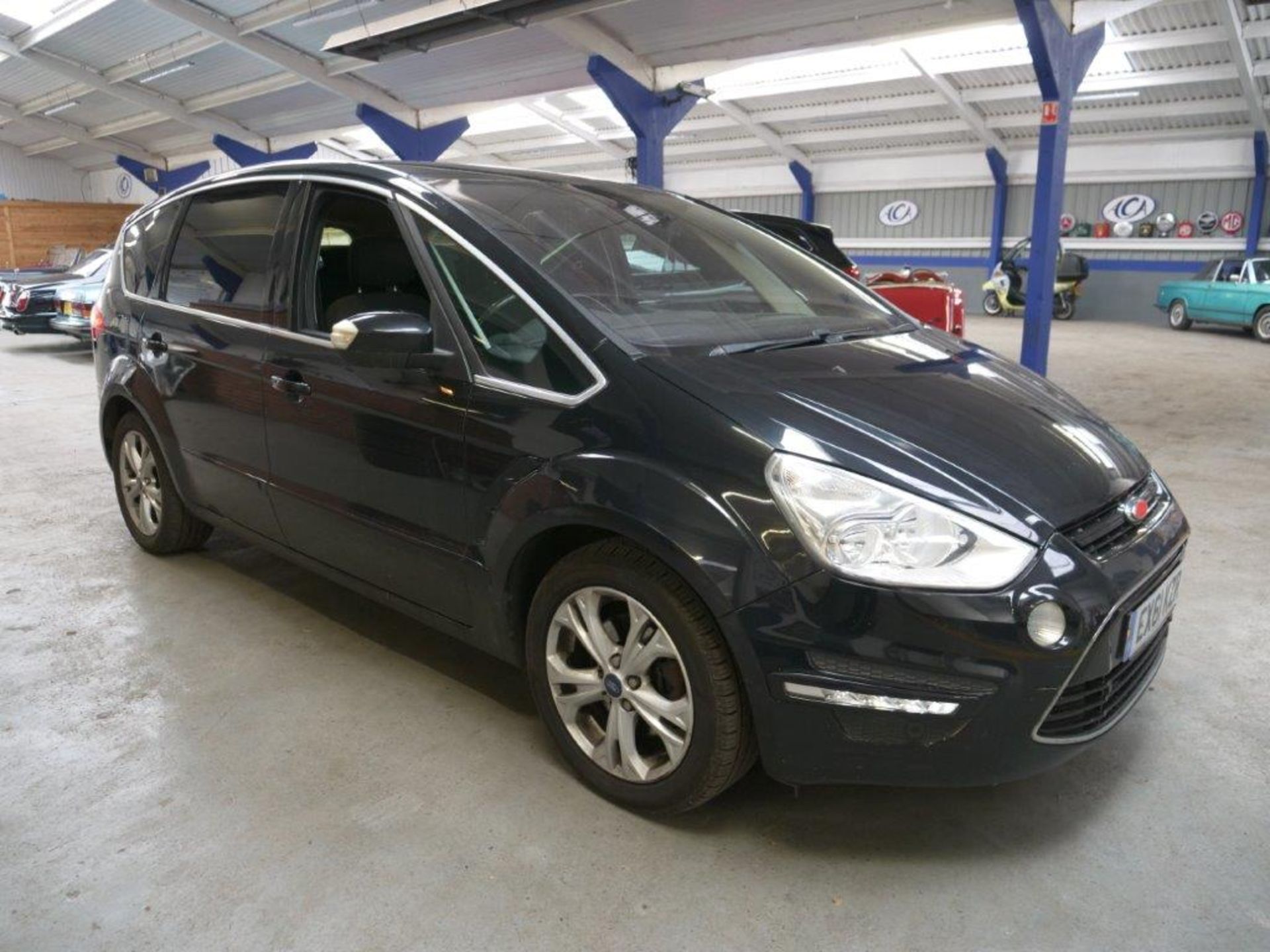 61 11 Ford S-Max Titanium TDCI 161 - Image 27 of 33