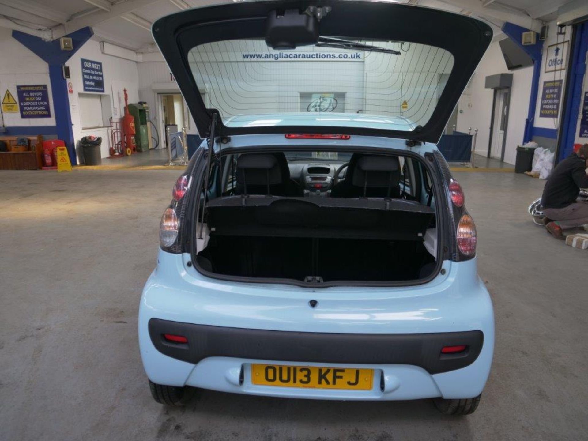 13 13 Citroen C1 VTR - Image 4 of 28