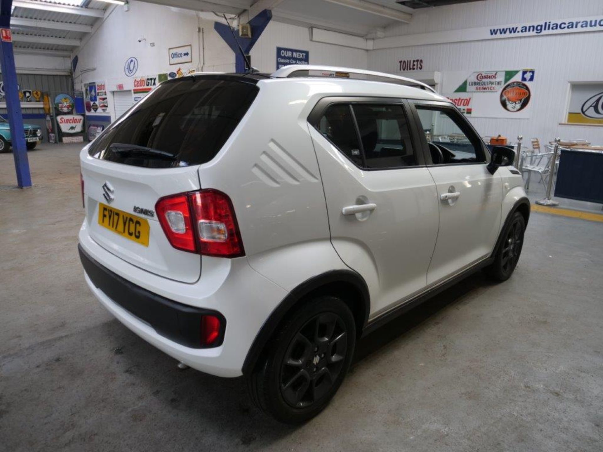 17 17 Suzuki Ignis SZ-T Dualjet - Image 29 of 34