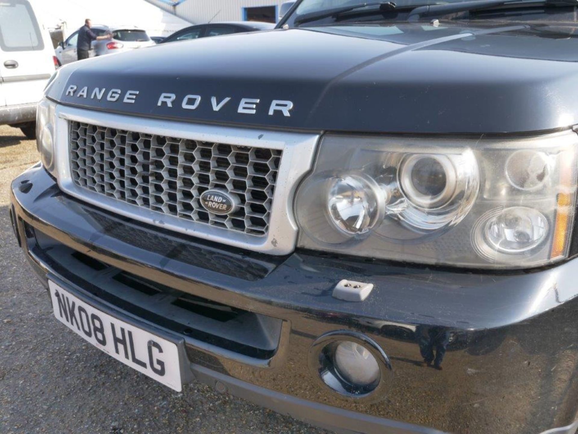 08 08 Range Rover - Image 3 of 39