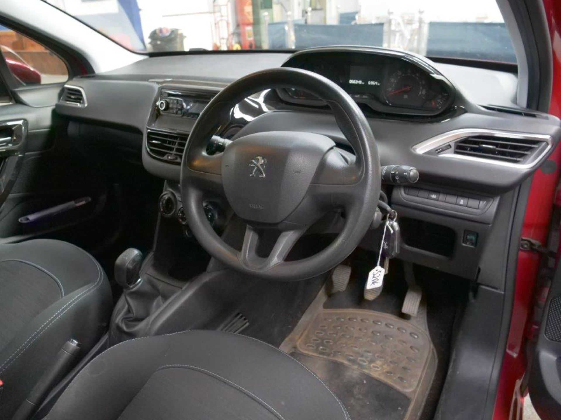 63 14 Peugeot 208 Access Plus - Image 17 of 28