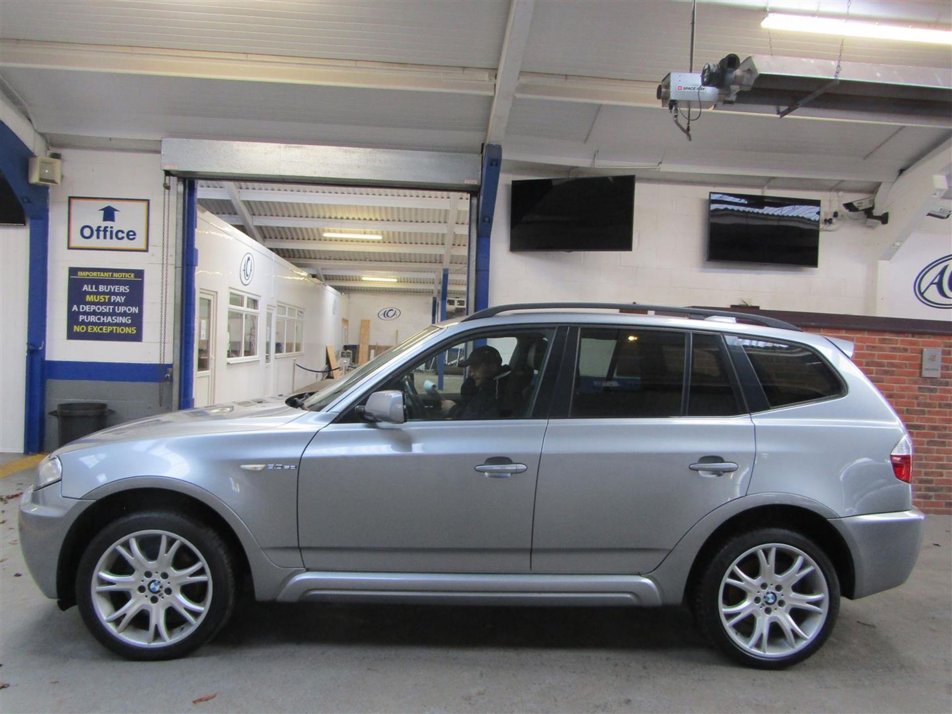 08 08 BMW X3 3.0SD M Sport A - Image 4 of 30