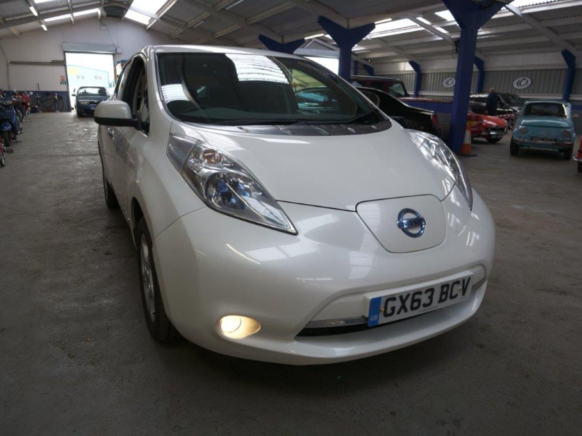 63 13 Nissan Leaf Acenta - Image 4 of 36