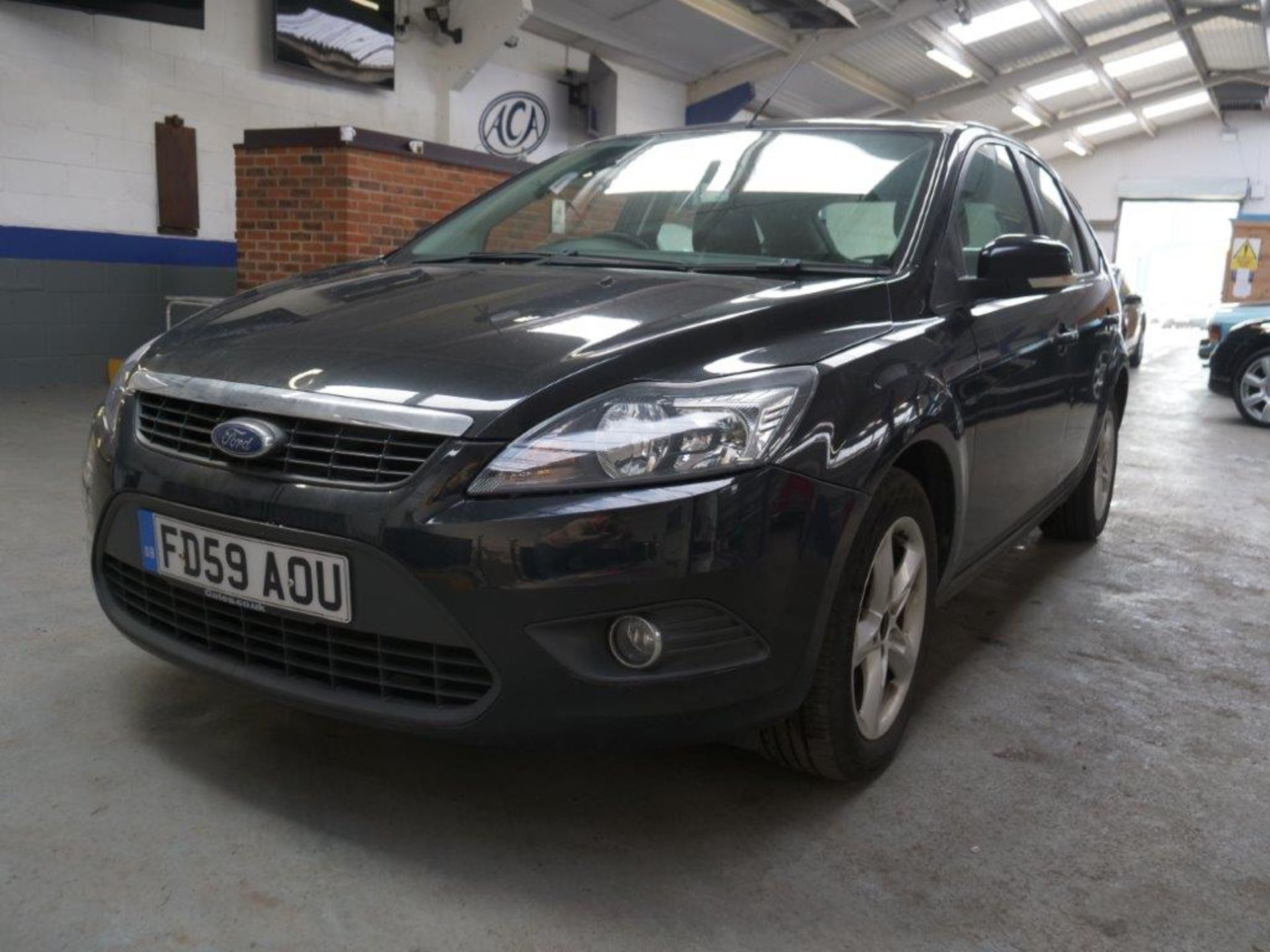 59 10 Ford Focus Zetec 125