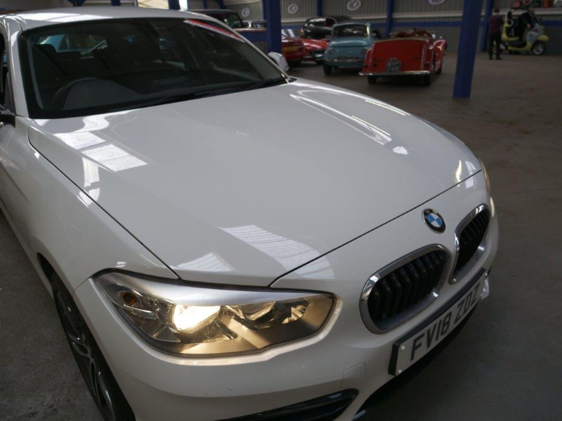 18 18 BMW 116D Sport - Image 15 of 39