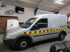 56 06 Ford Transit Conn T230 L110