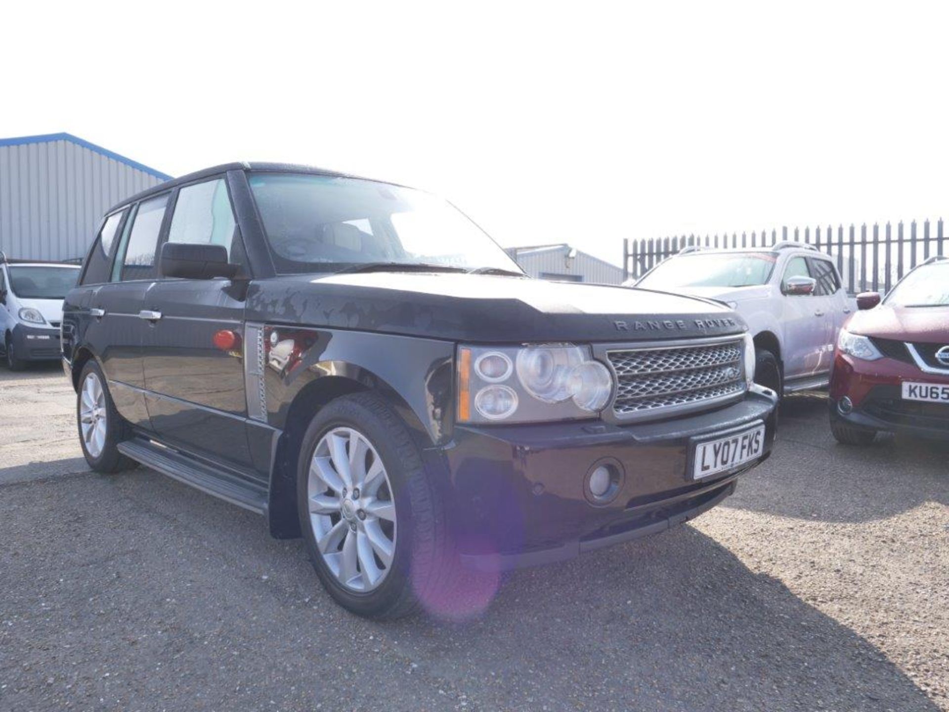 07 07 Range Rover Vogue TDV8 - Image 14 of 45