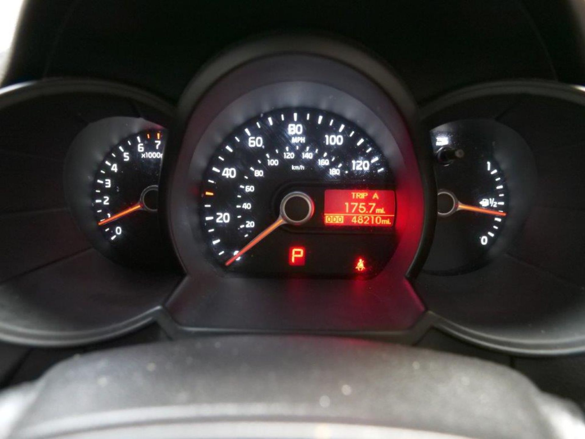 15 15 Kia Picanto 3 Auto - Image 3 of 34