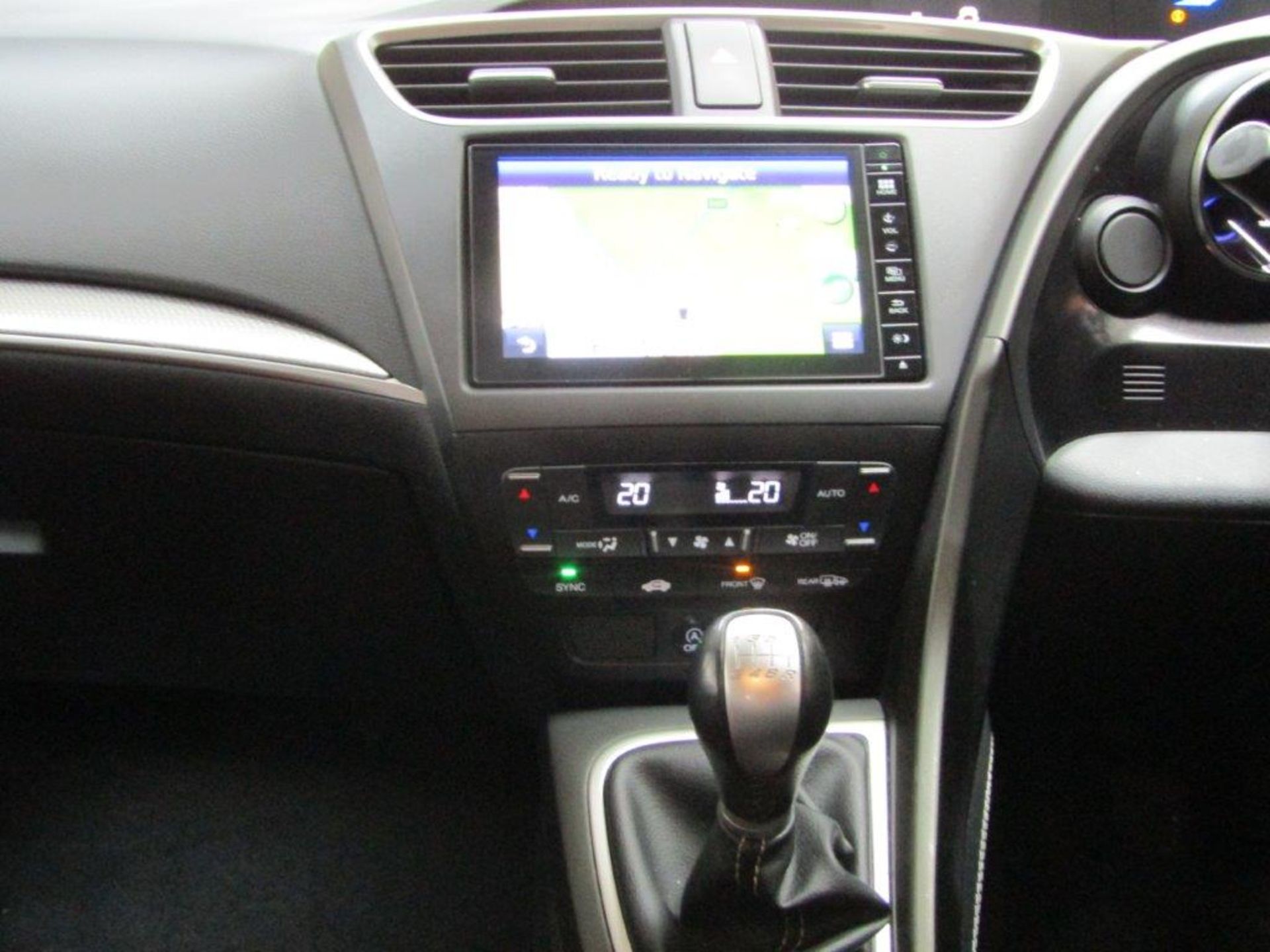 66 16 Honda Civic I-Dtec SE Plus Nav - Image 14 of 28