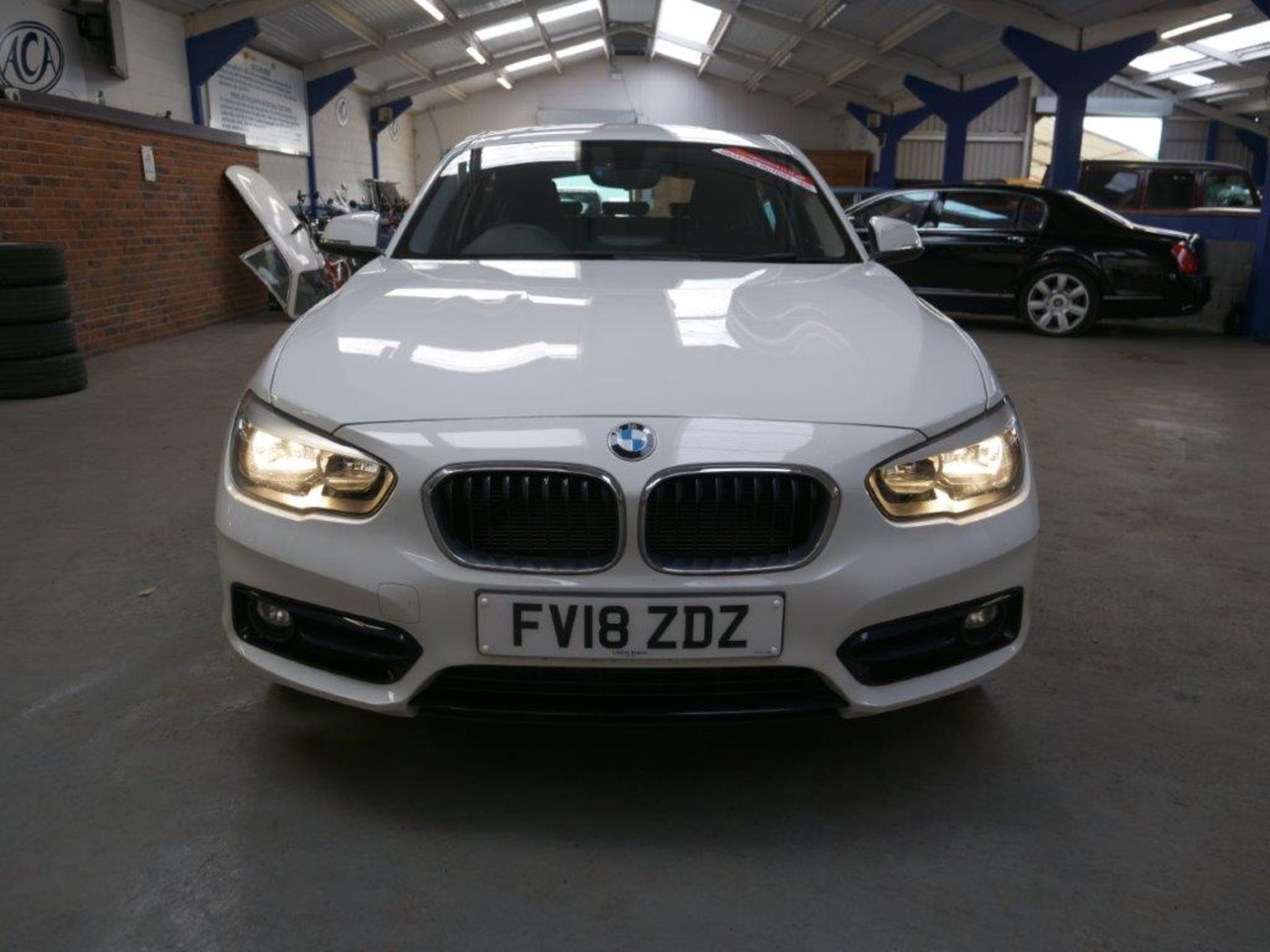 18 18 BMW 116D Sport - Image 24 of 39