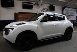 64 14 Nissan Juke Tekna CVT